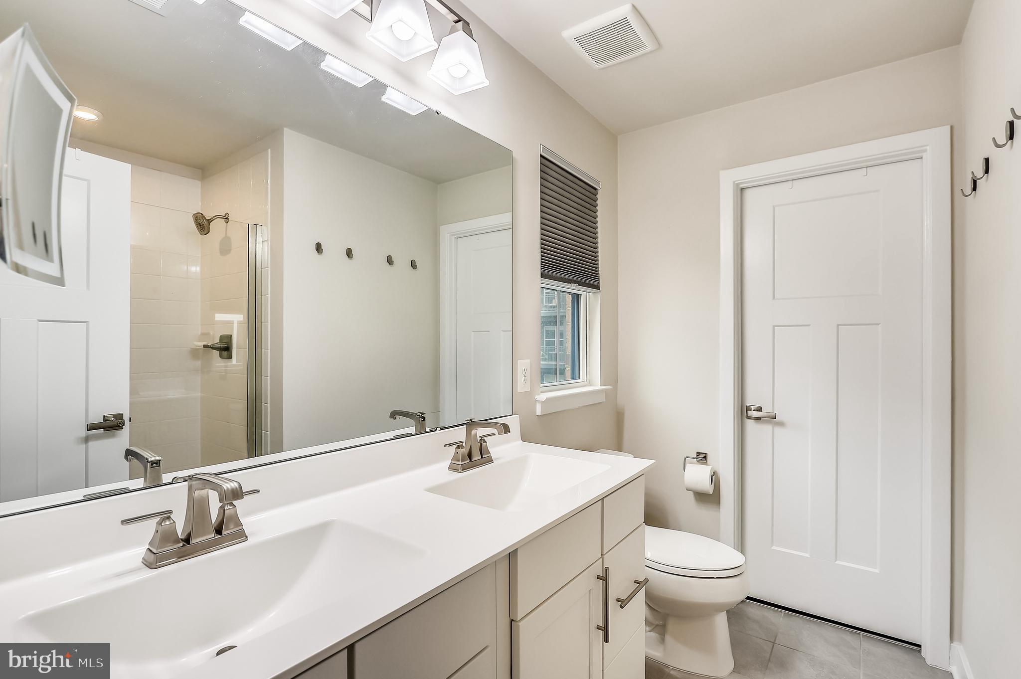 EDITORS PARK - Residential