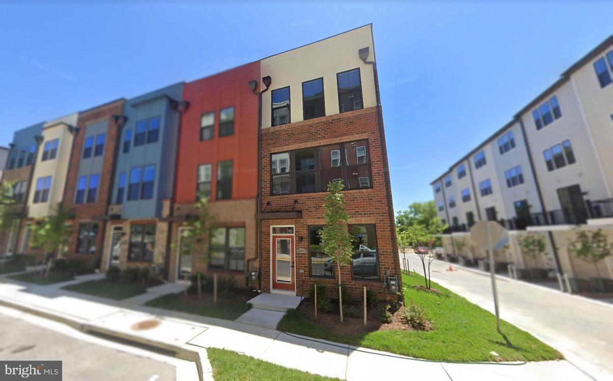 EDITORS PARK - Residential