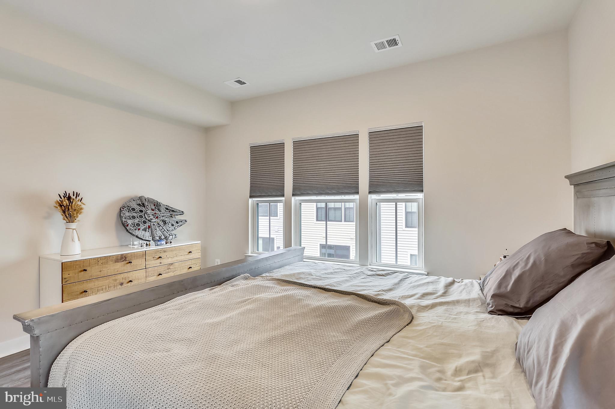 EDITORS PARK - Residential