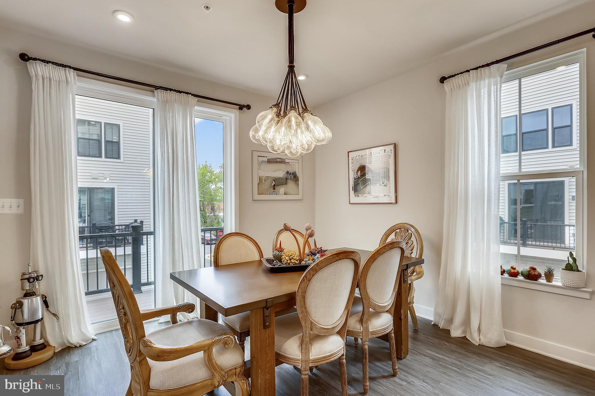 EDITORS PARK - Residential