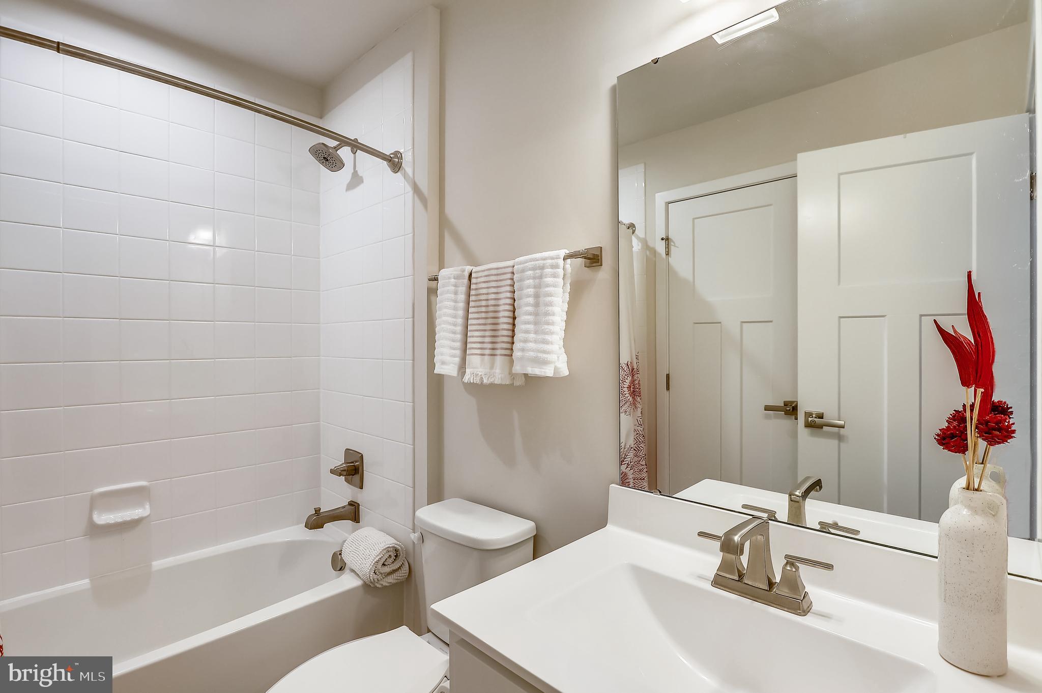 EDITORS PARK - Residential