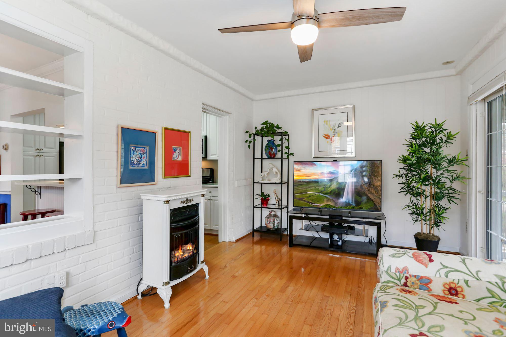 ROSEMONT - Residential