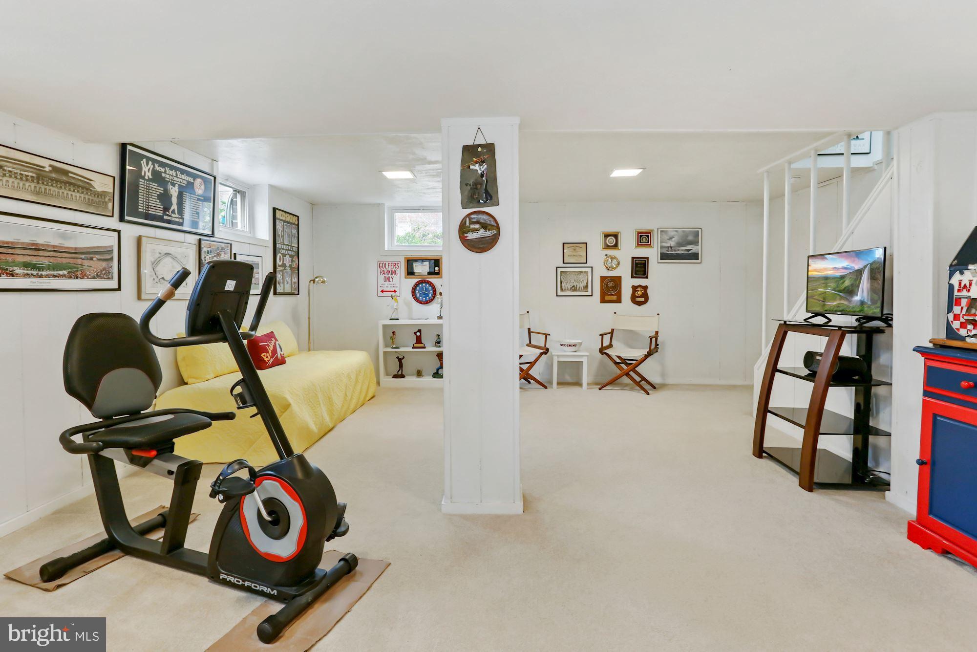 ROSEMONT - Residential