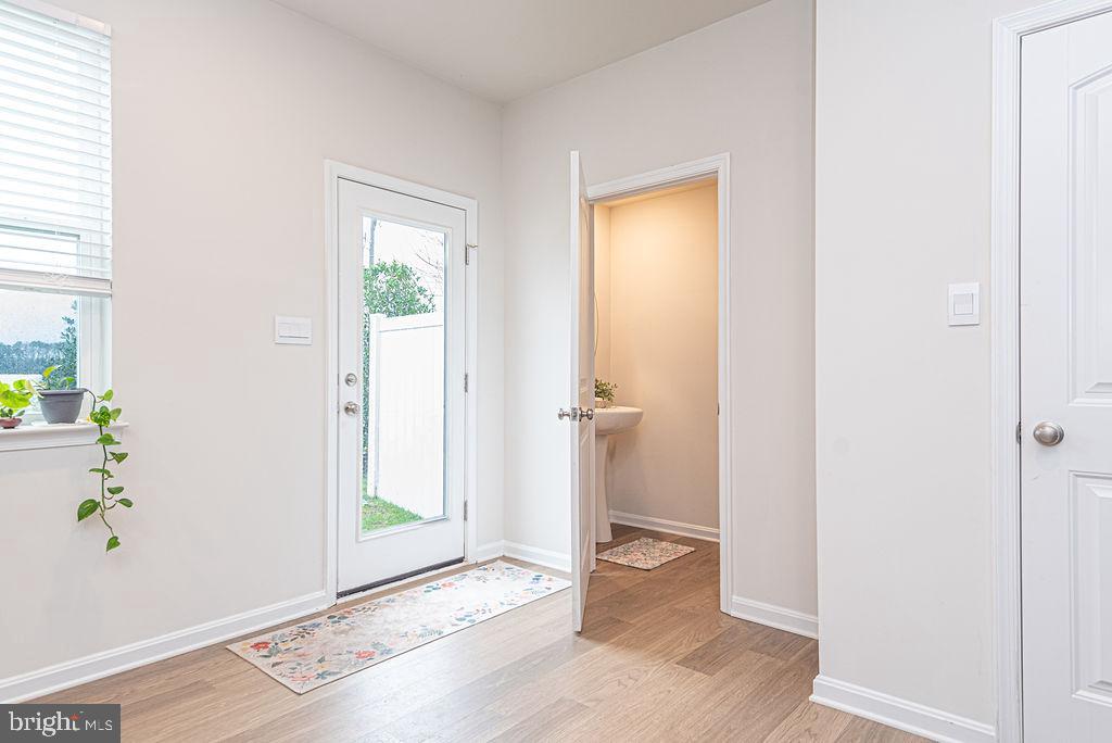 WEST VIEW - Residential