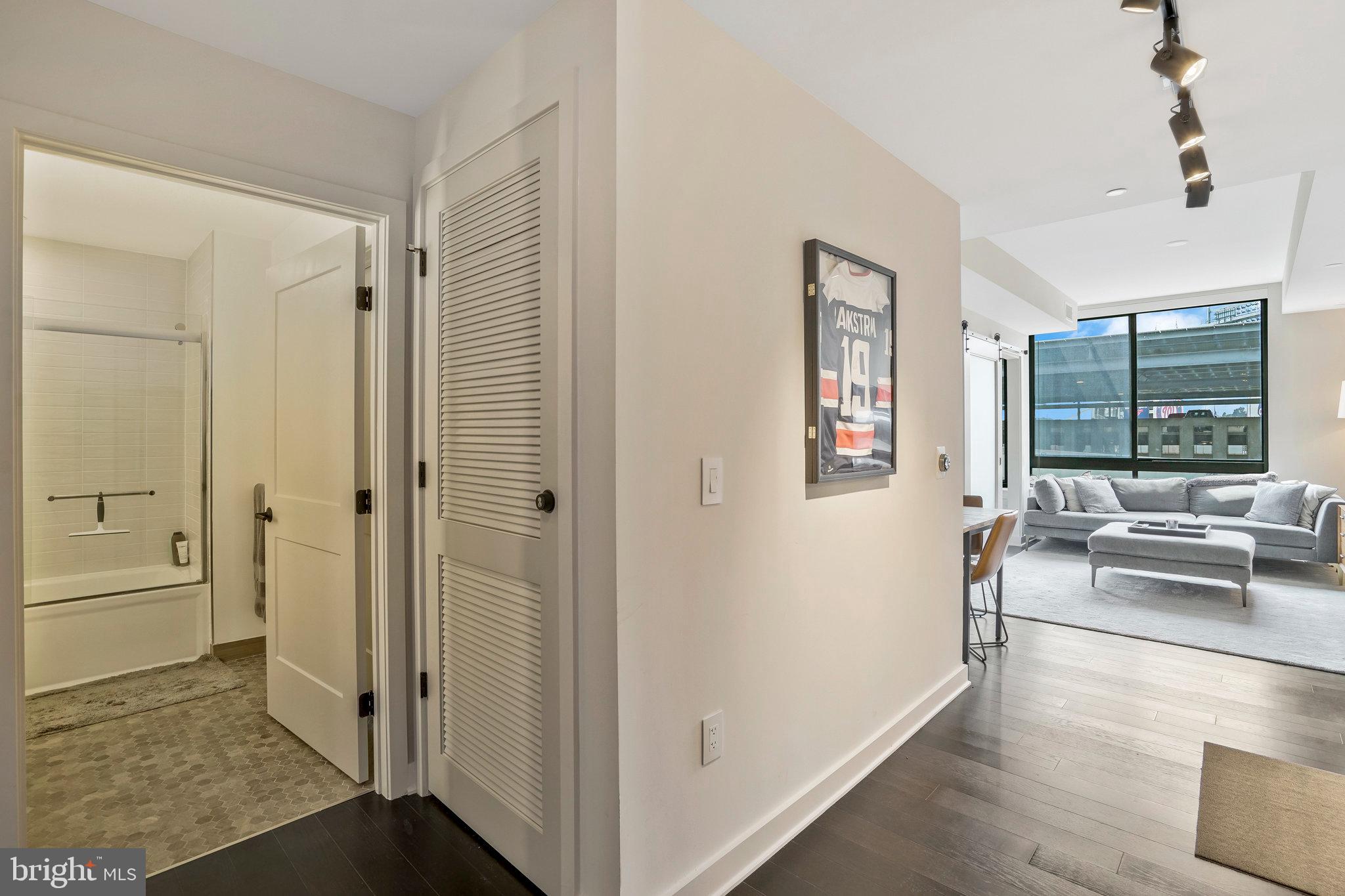 70 N STREET SE N509