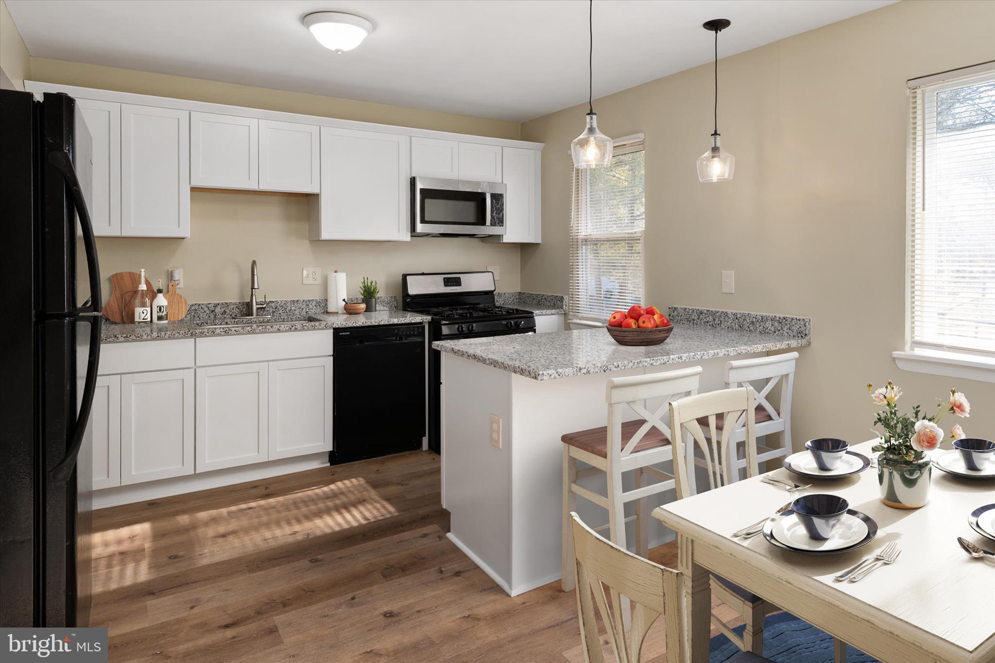 STILLMEADOWS - Residential