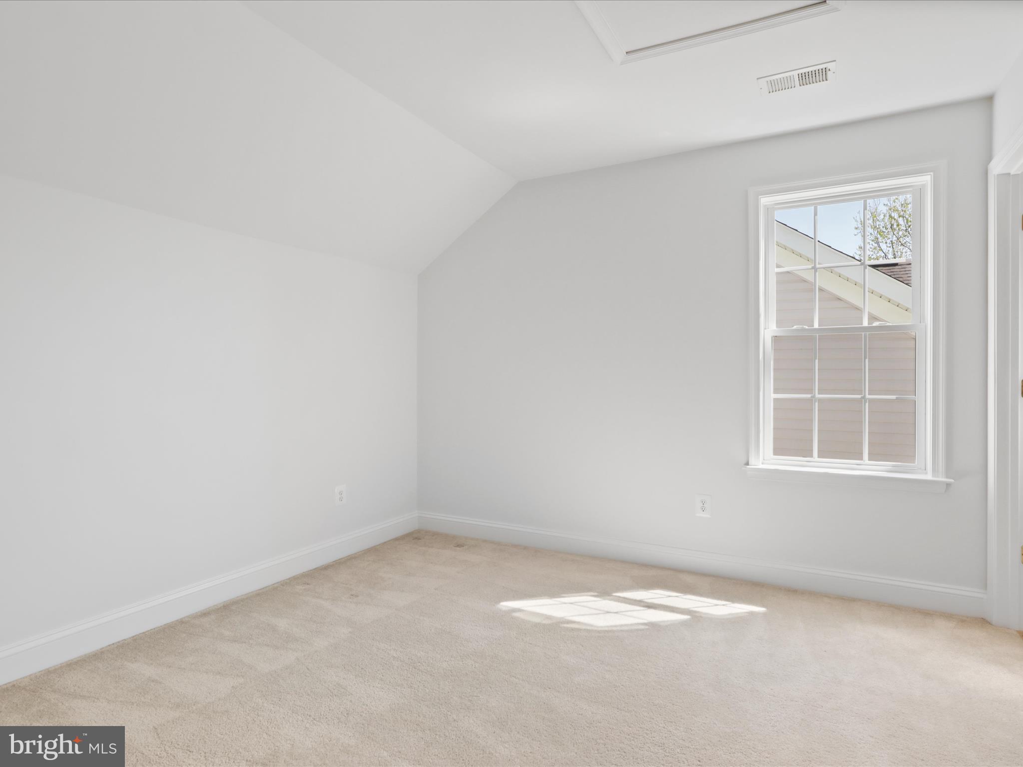 HERITAGE HUNT - Residential