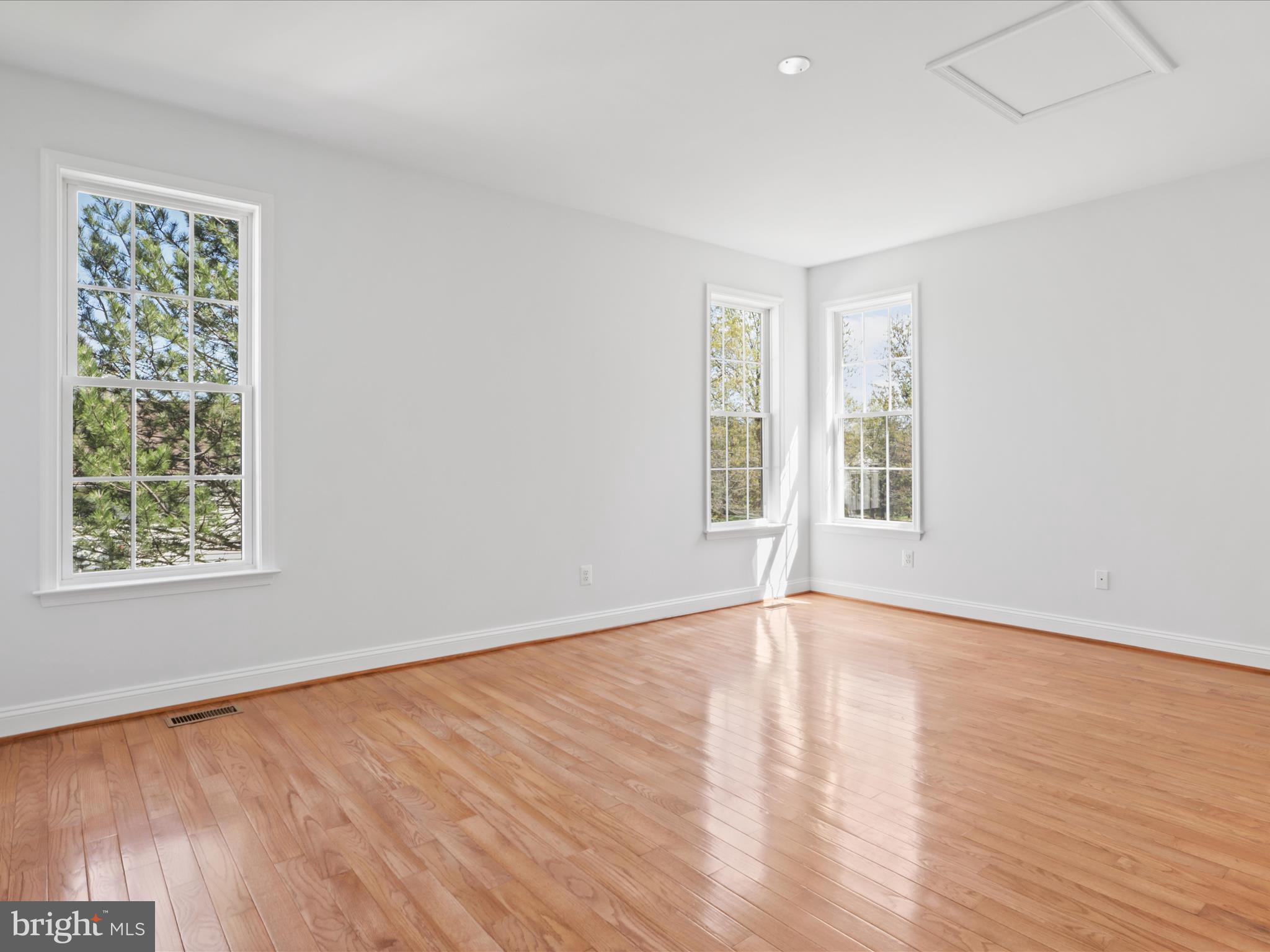 HERITAGE HUNT - Residential