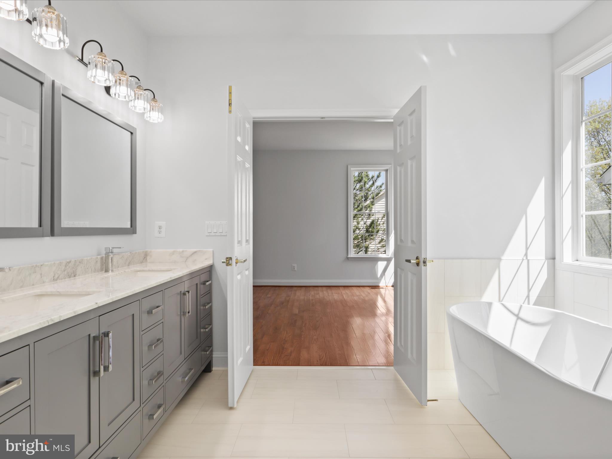 HERITAGE HUNT - Residential