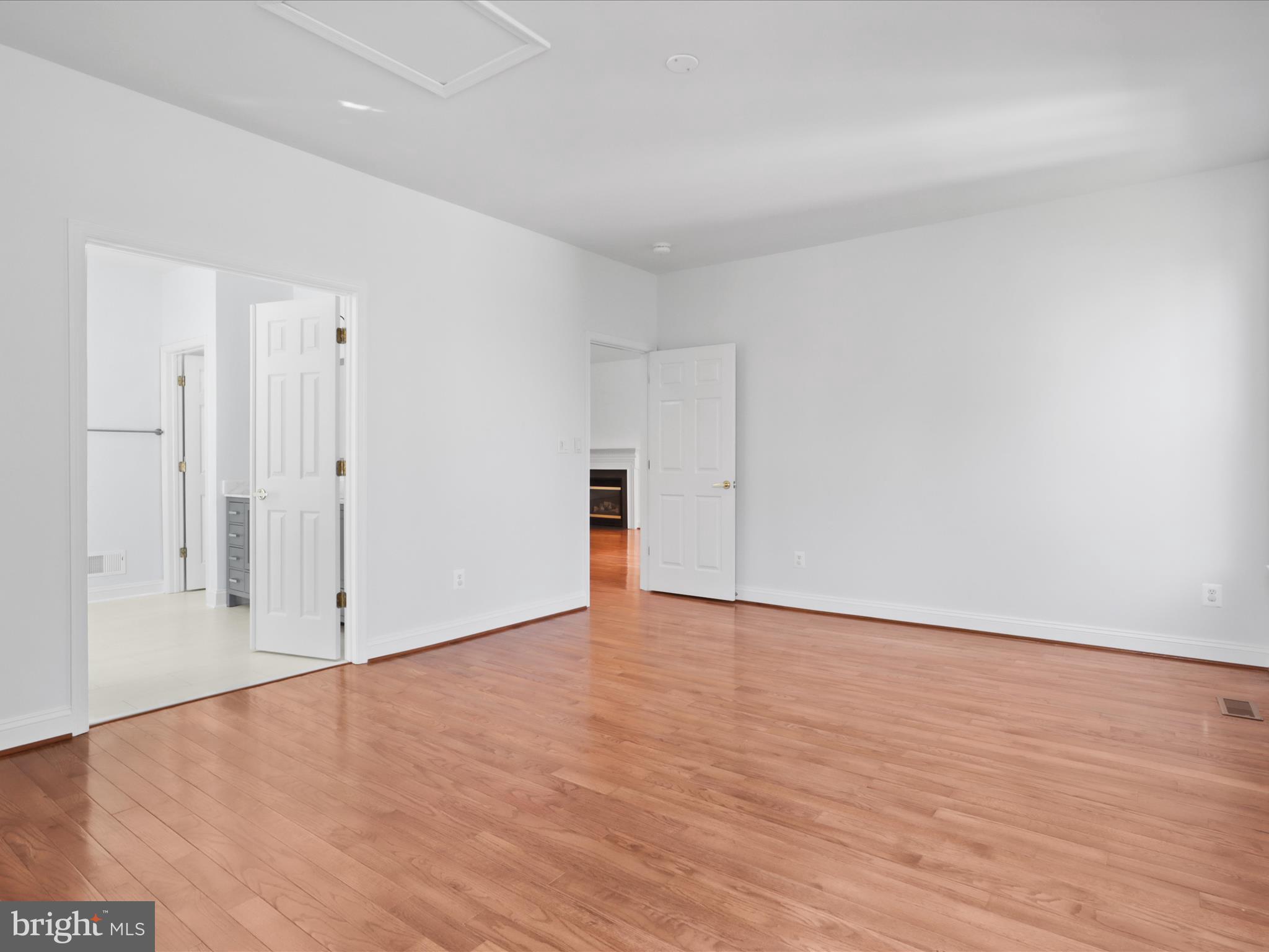 HERITAGE HUNT - Residential