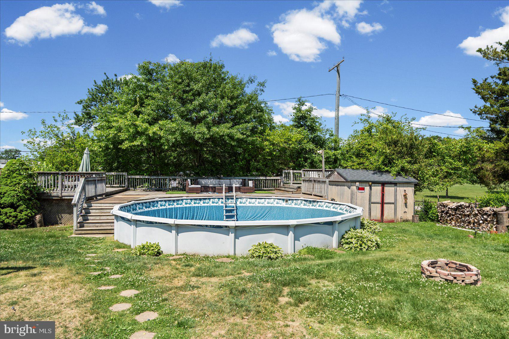 KINGS RIDGE - Residential
