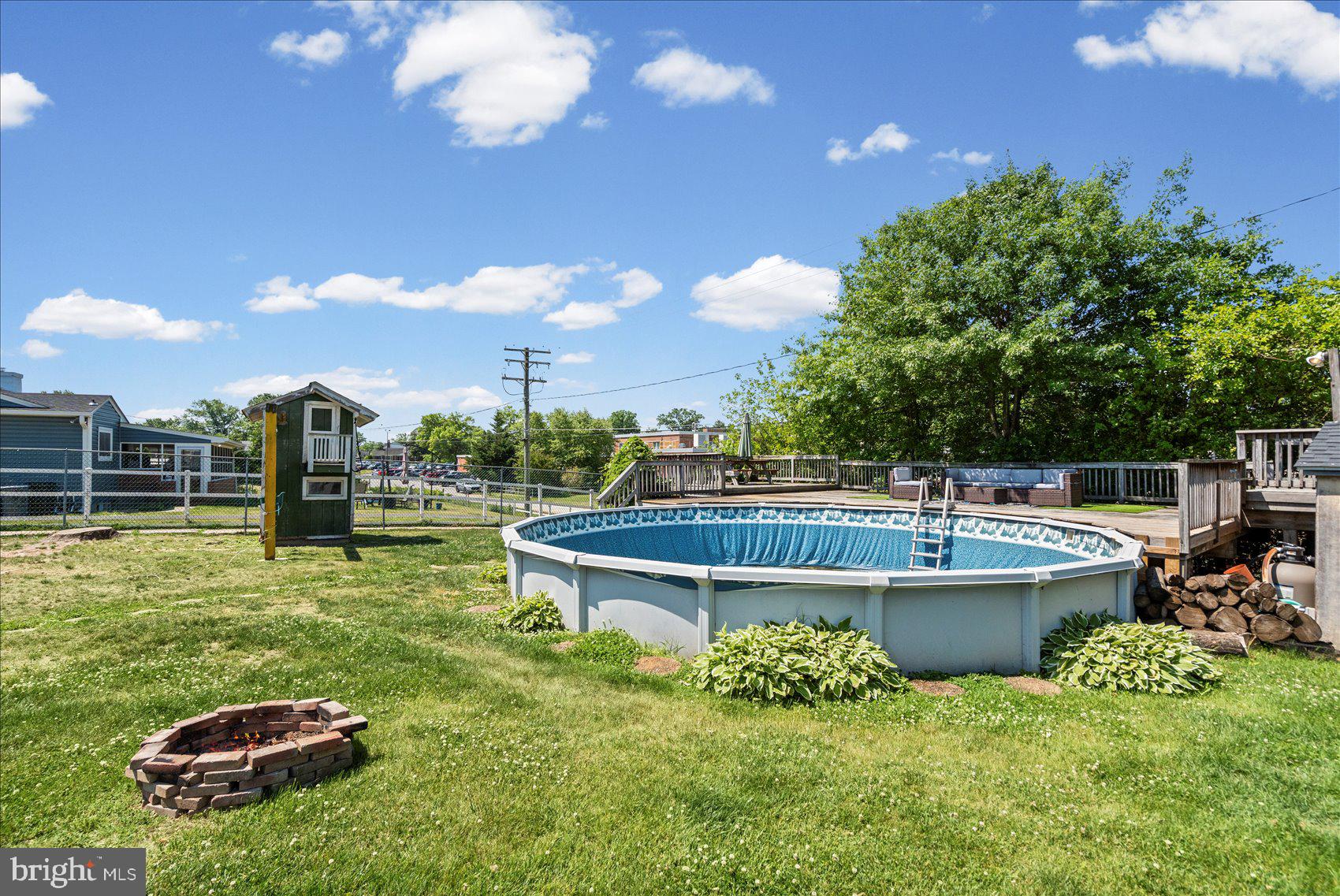 KINGS RIDGE - Residential