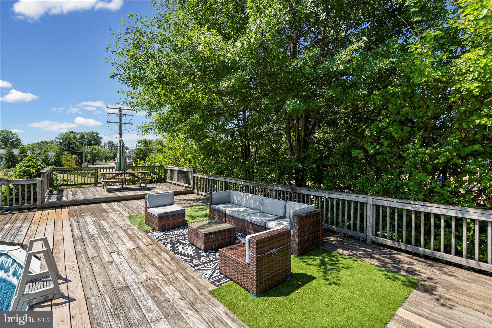 KINGS RIDGE - Residential