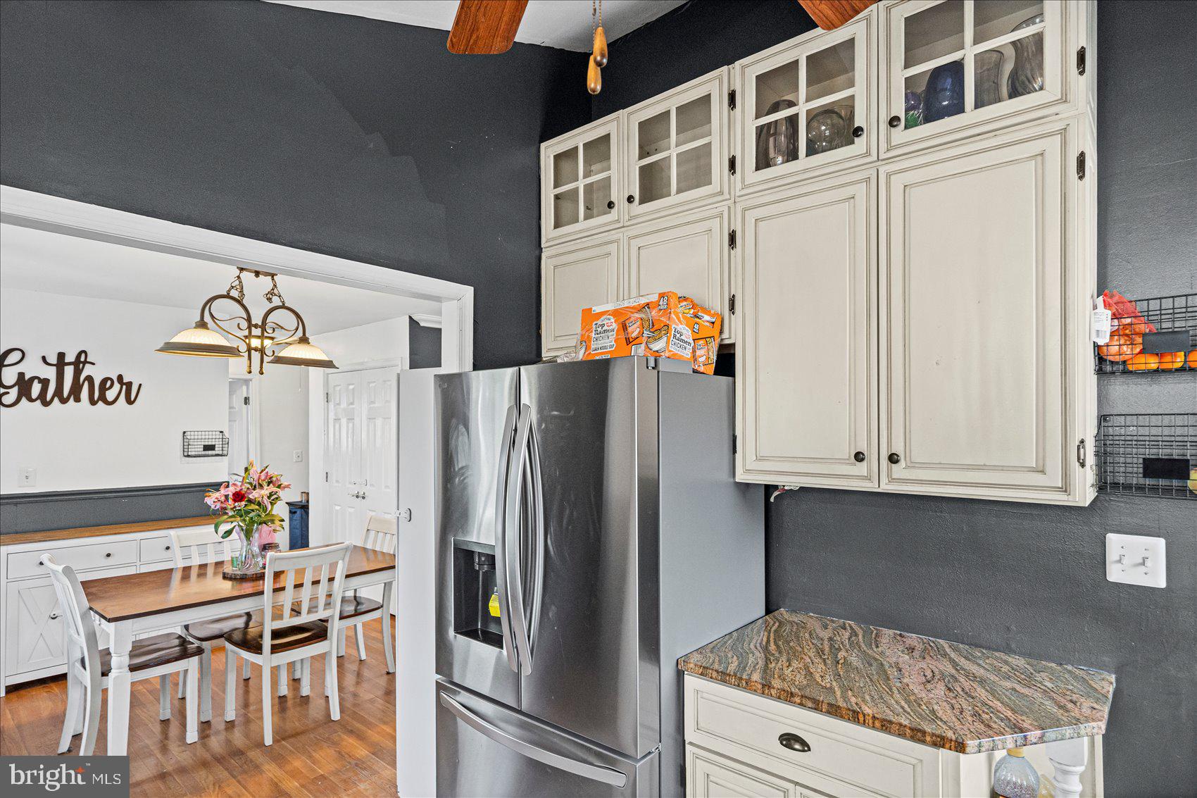 KINGS RIDGE - Residential