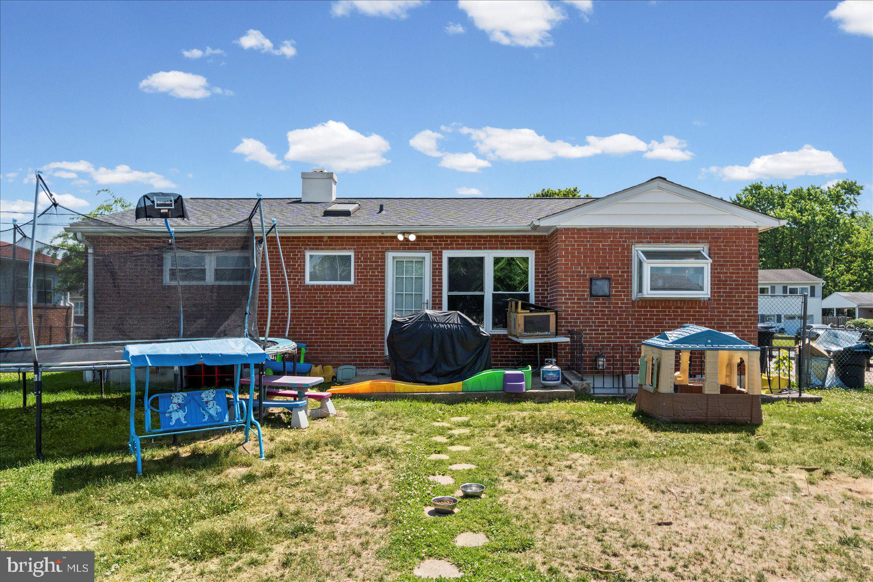 KINGS RIDGE - Residential