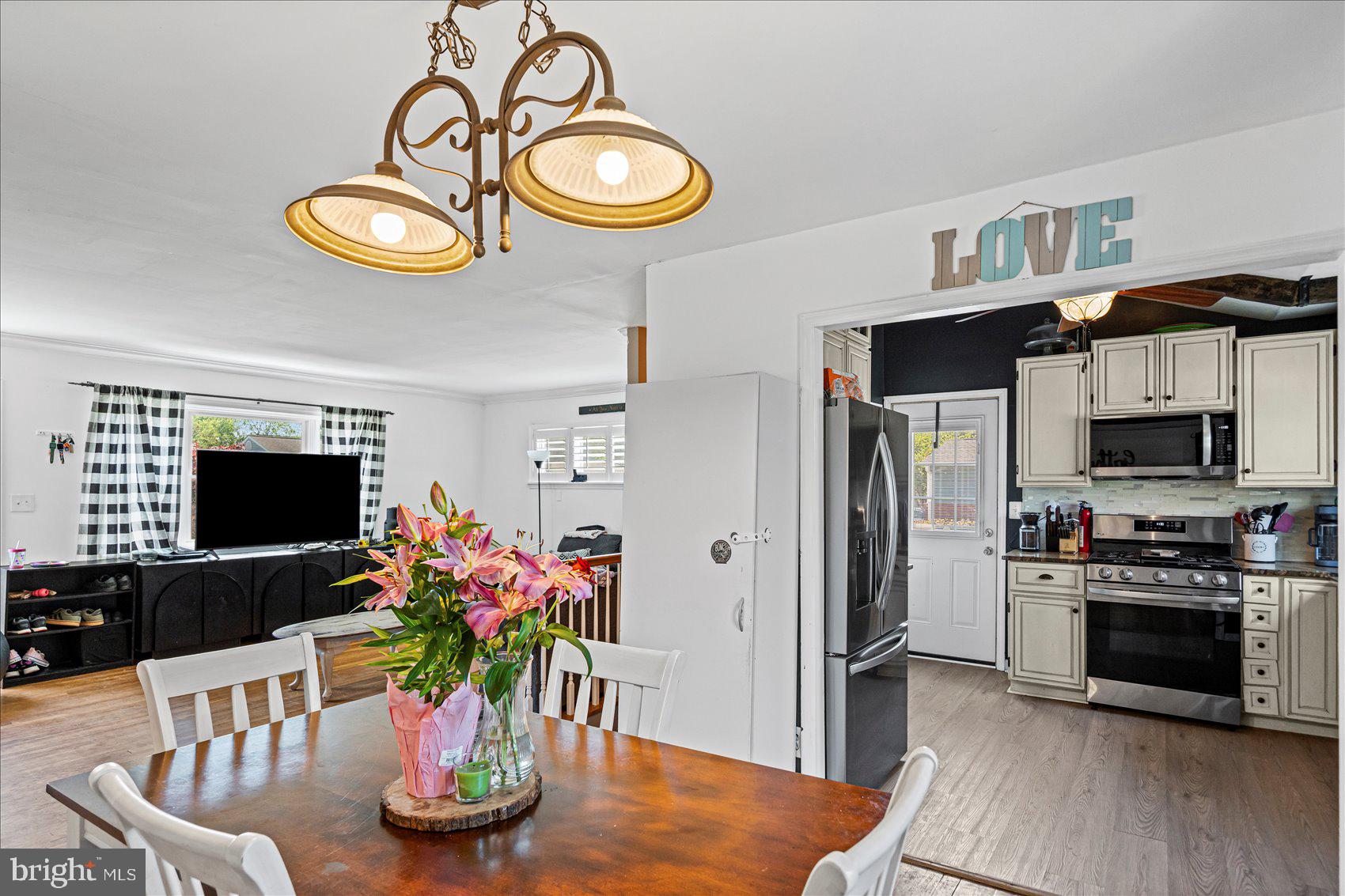 KINGS RIDGE - Residential