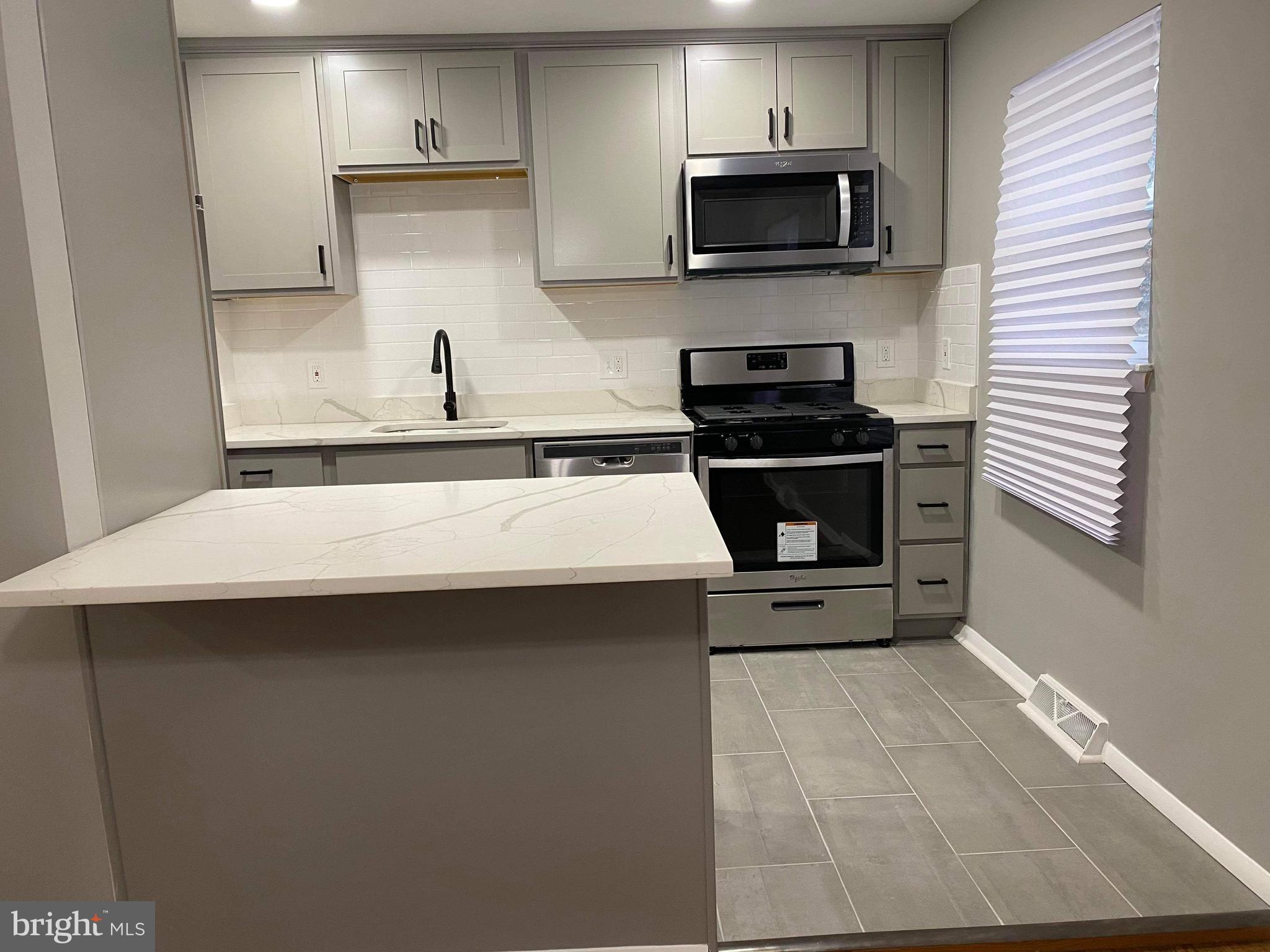 GLENARDEN - Residential