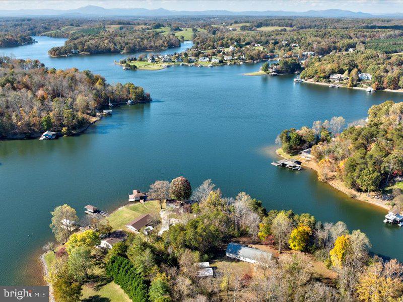 NONE AVAILABLE - Land