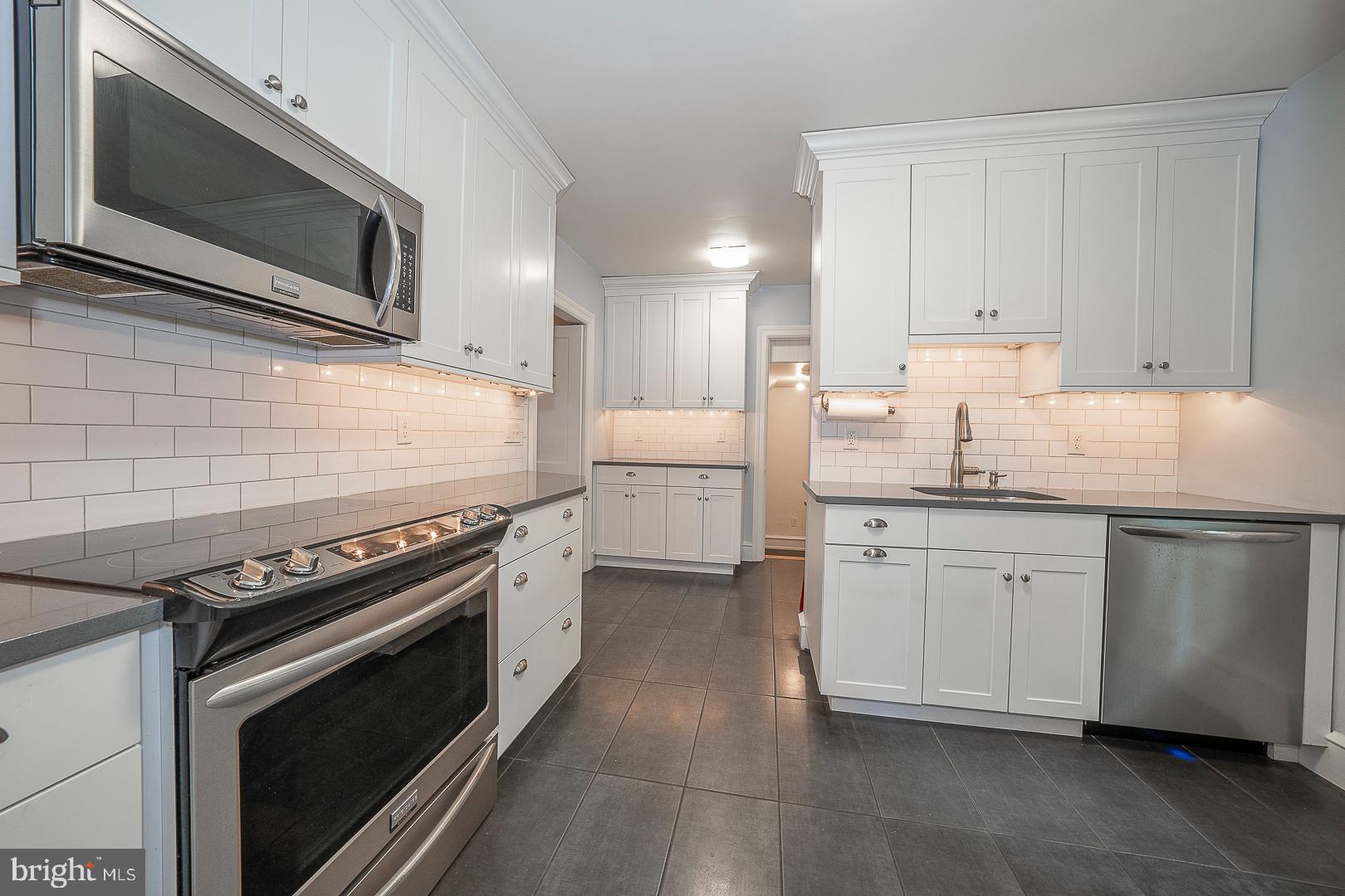 MERION STATION - Residential