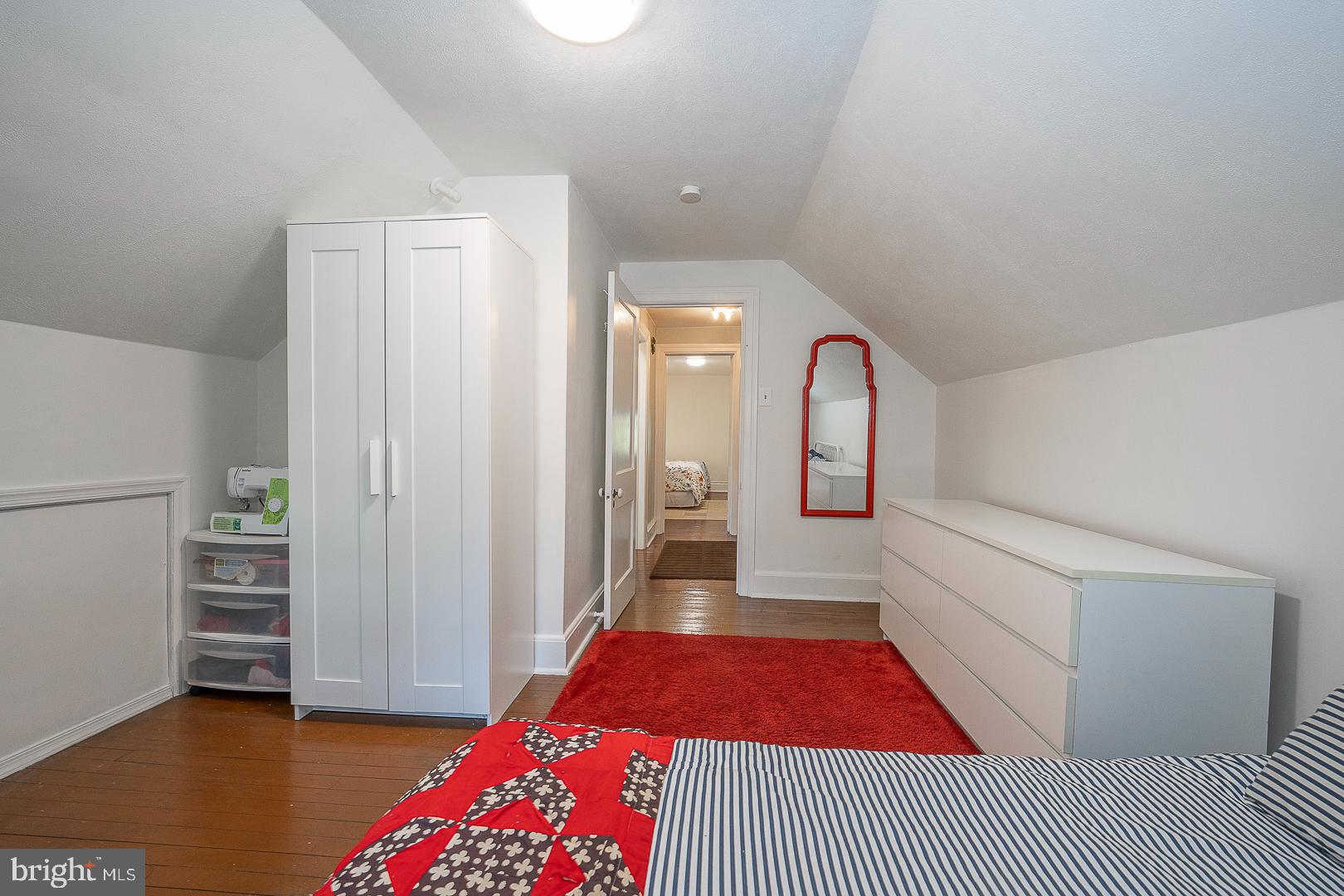 MERION STATION - Residential
