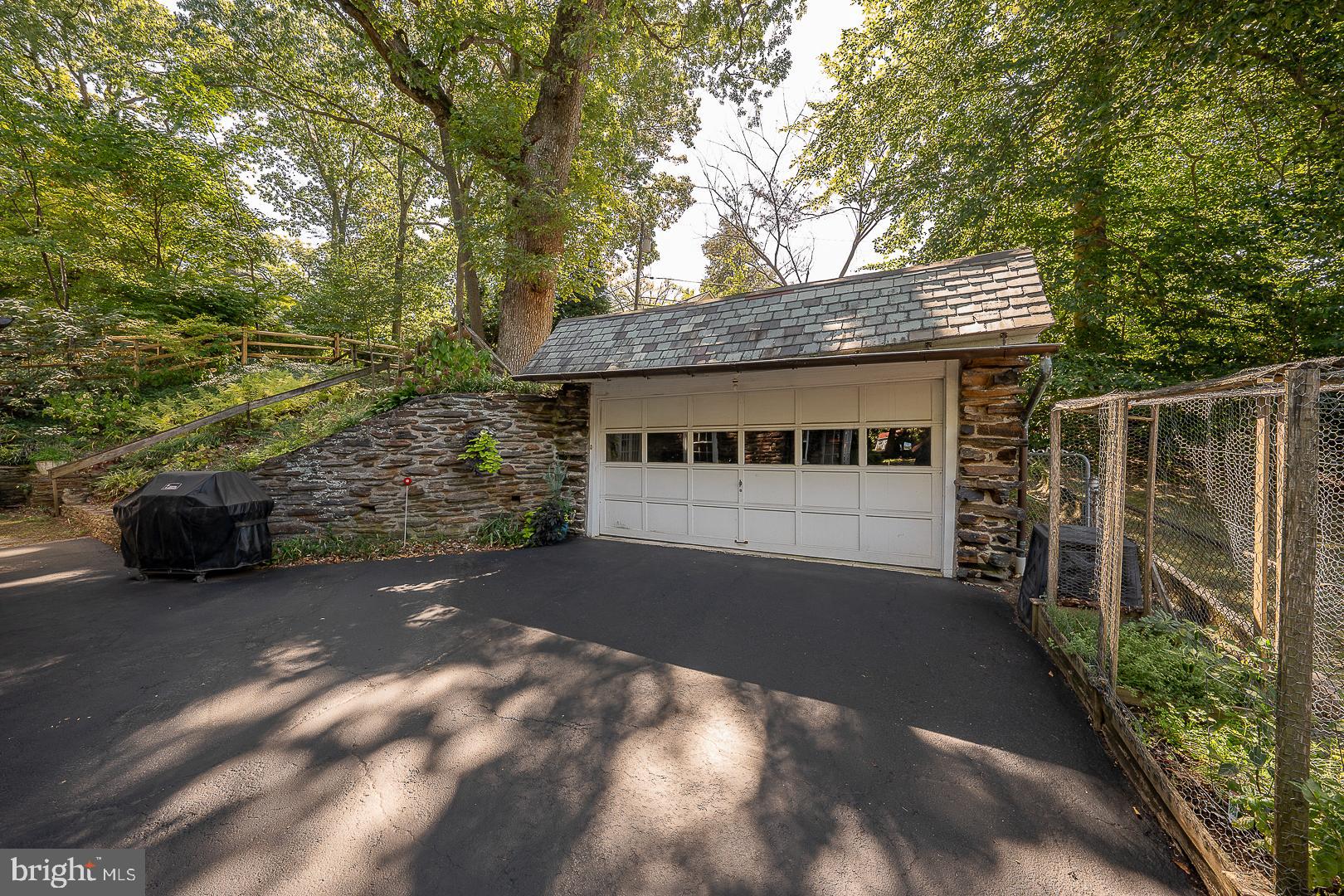 MERION STATION - Residential