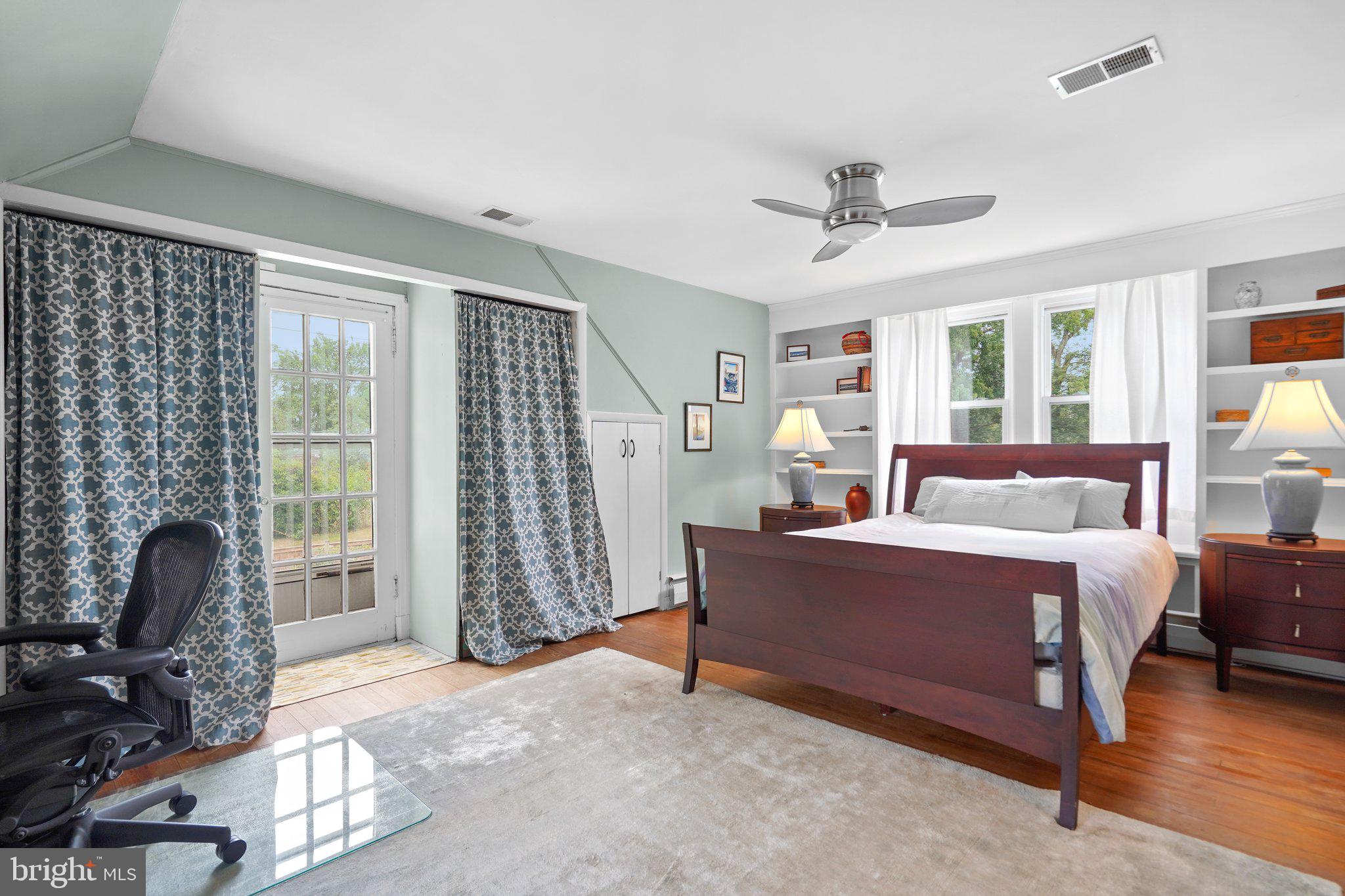 FAIRWAY - Residential