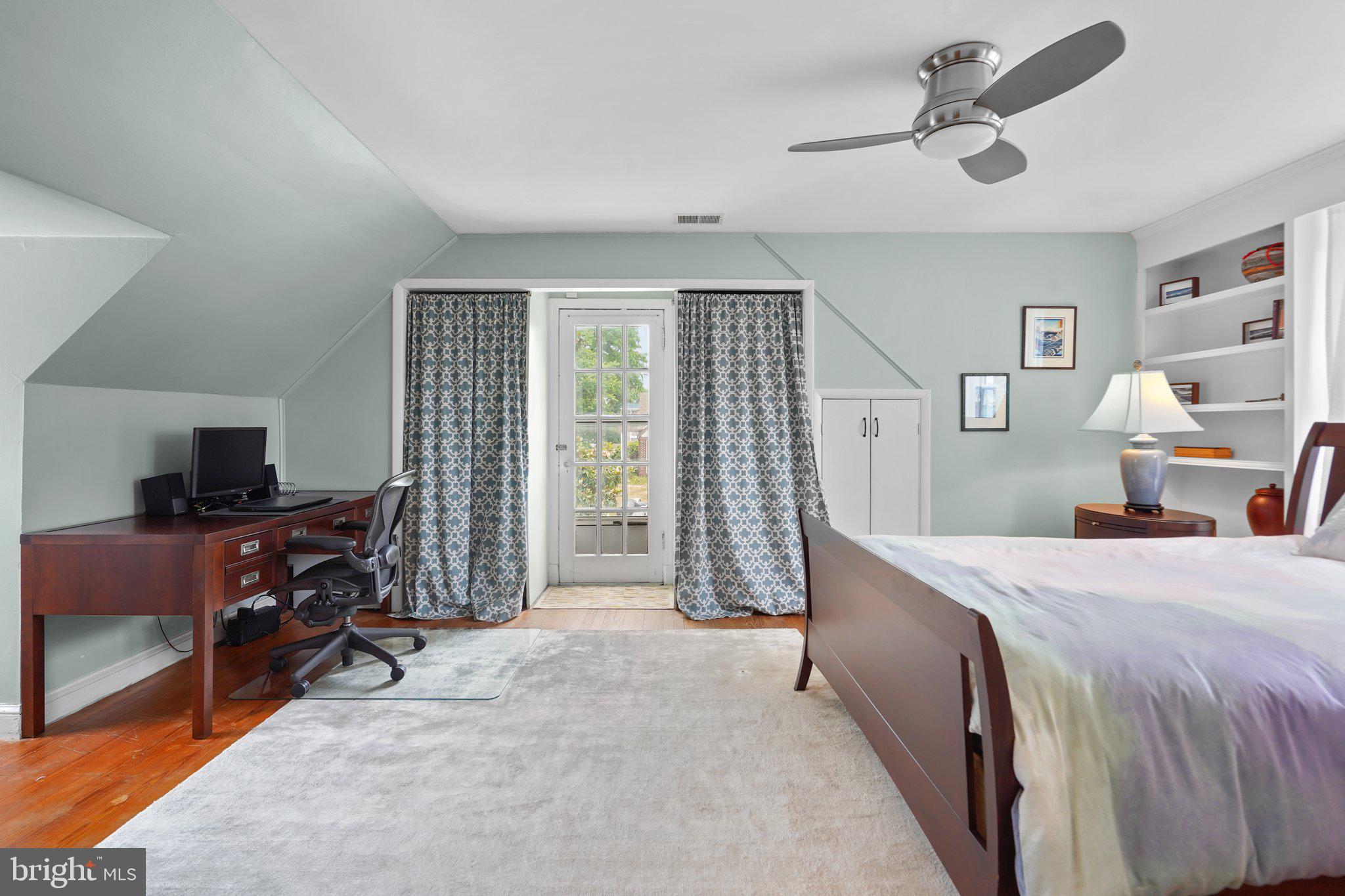 FAIRWAY - Residential