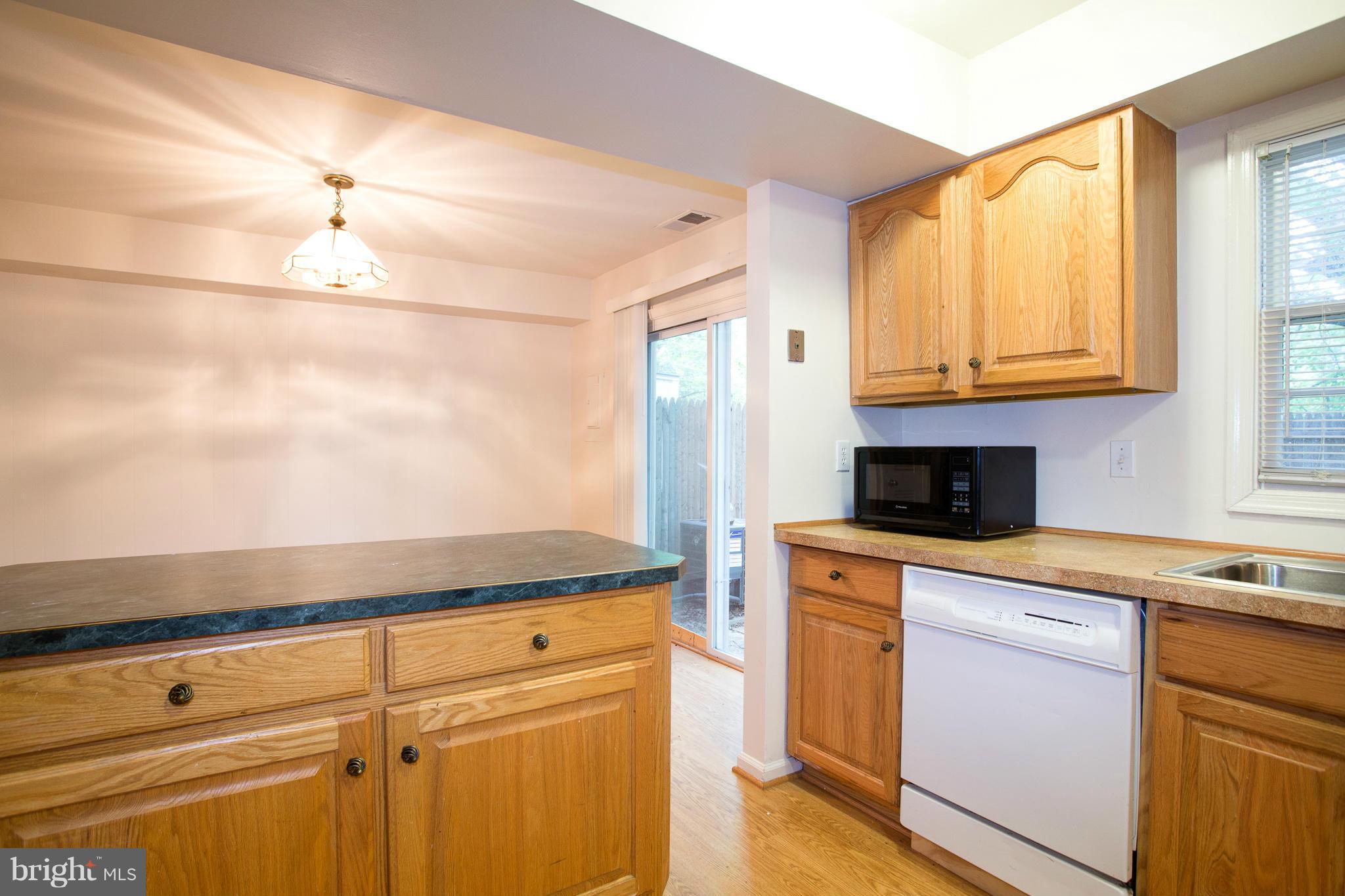 CARDINAL FOREST - Residential Lease