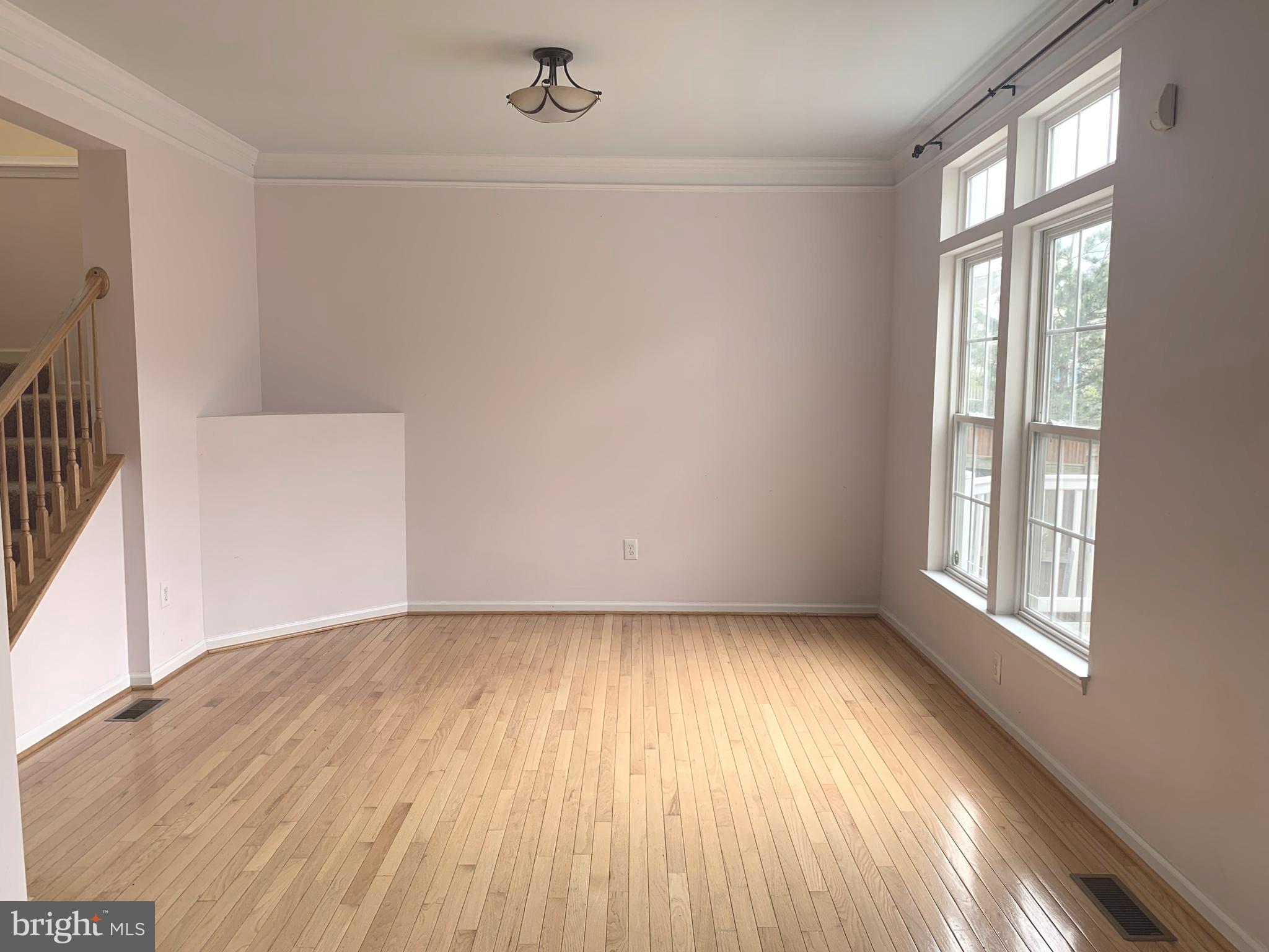 SEVEN OAKS - Residential Lease