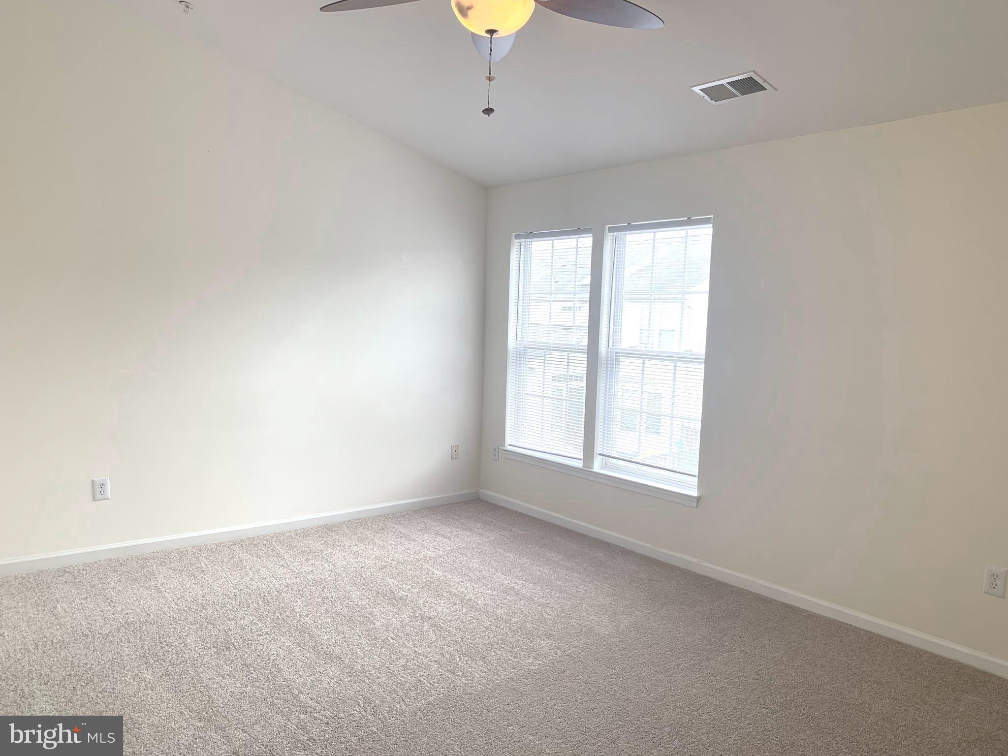 SEVEN OAKS - Residential Lease