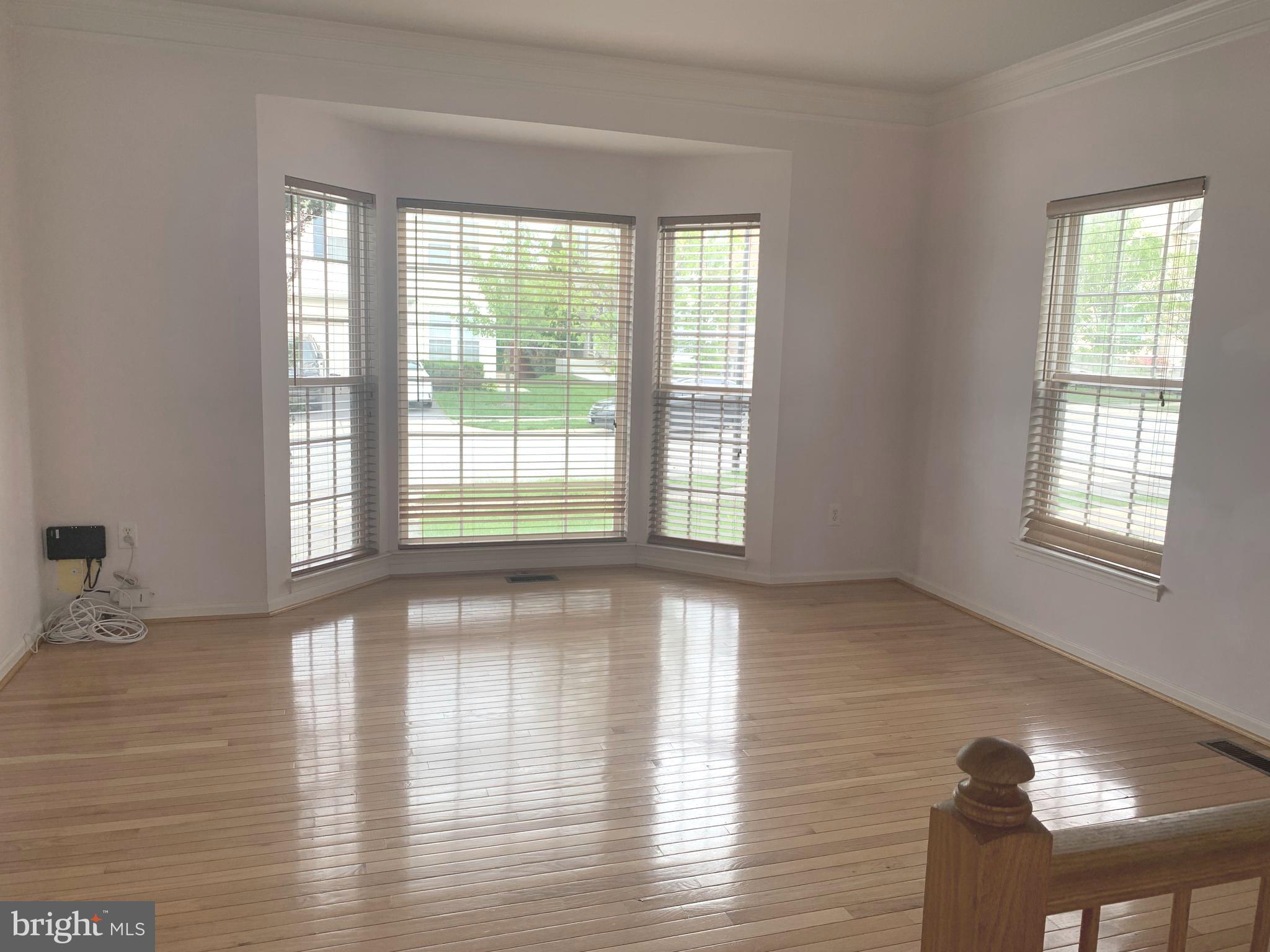 SEVEN OAKS - Residential Lease