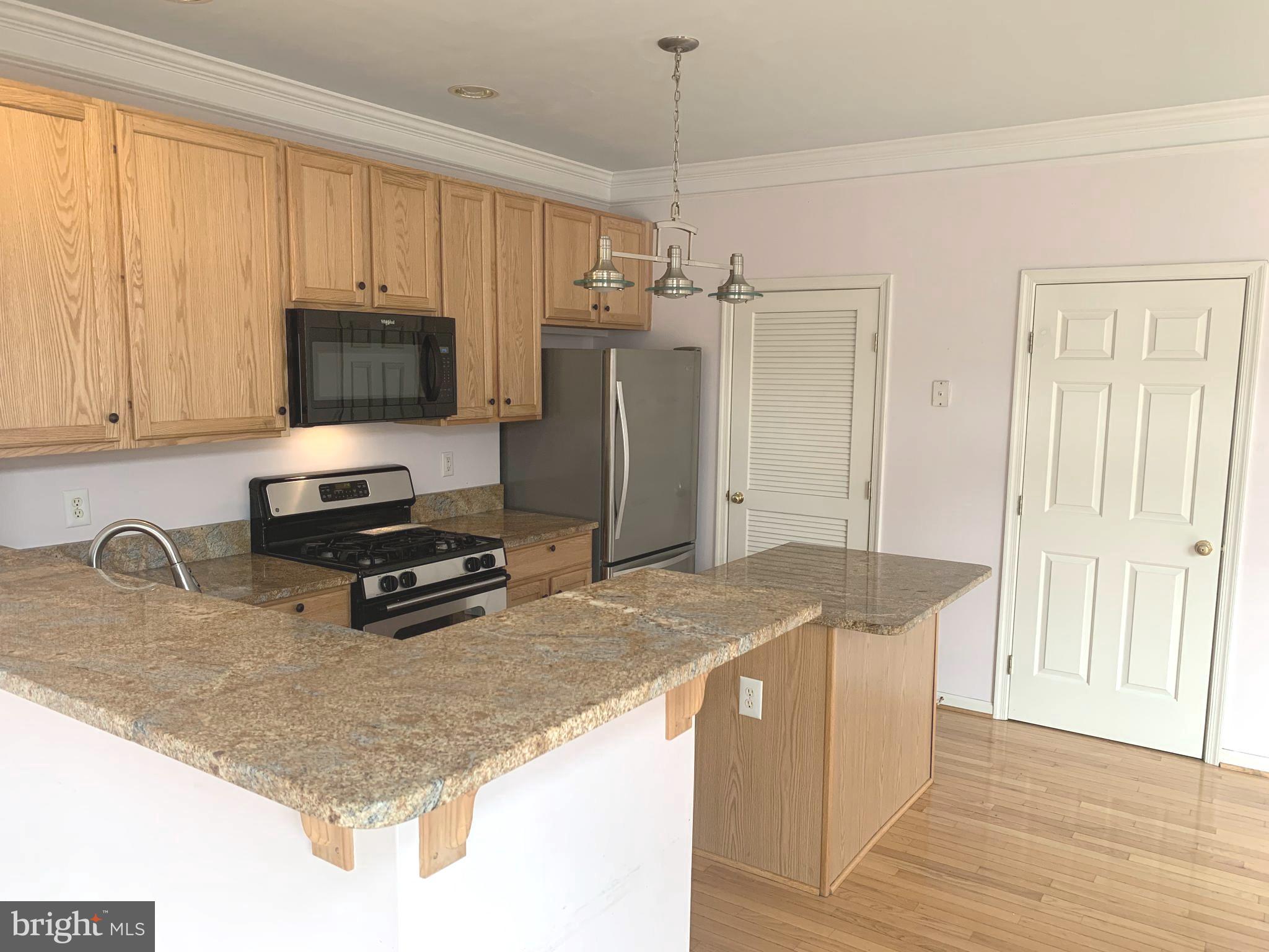 SEVEN OAKS - Residential Lease