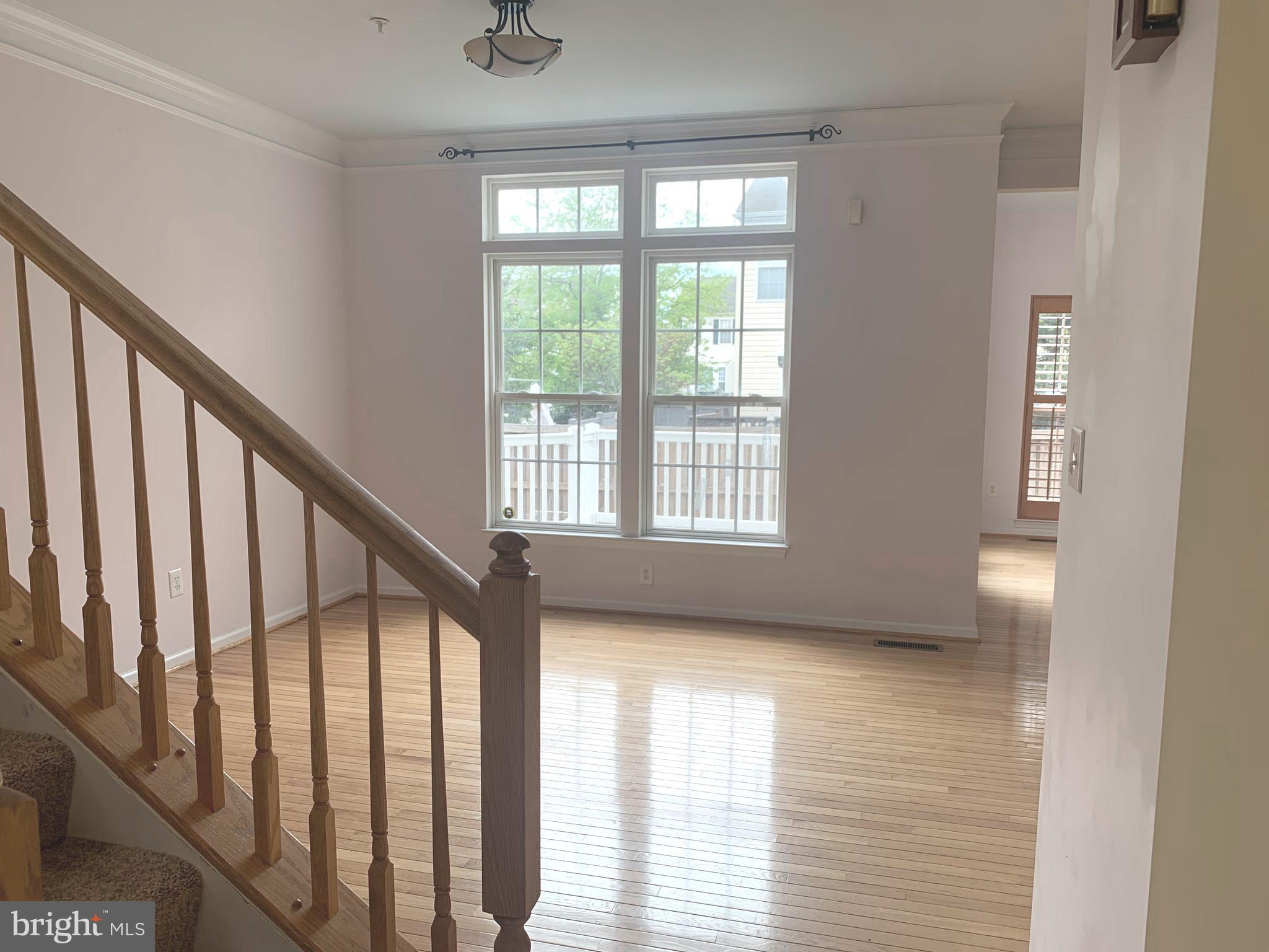 SEVEN OAKS - Residential Lease