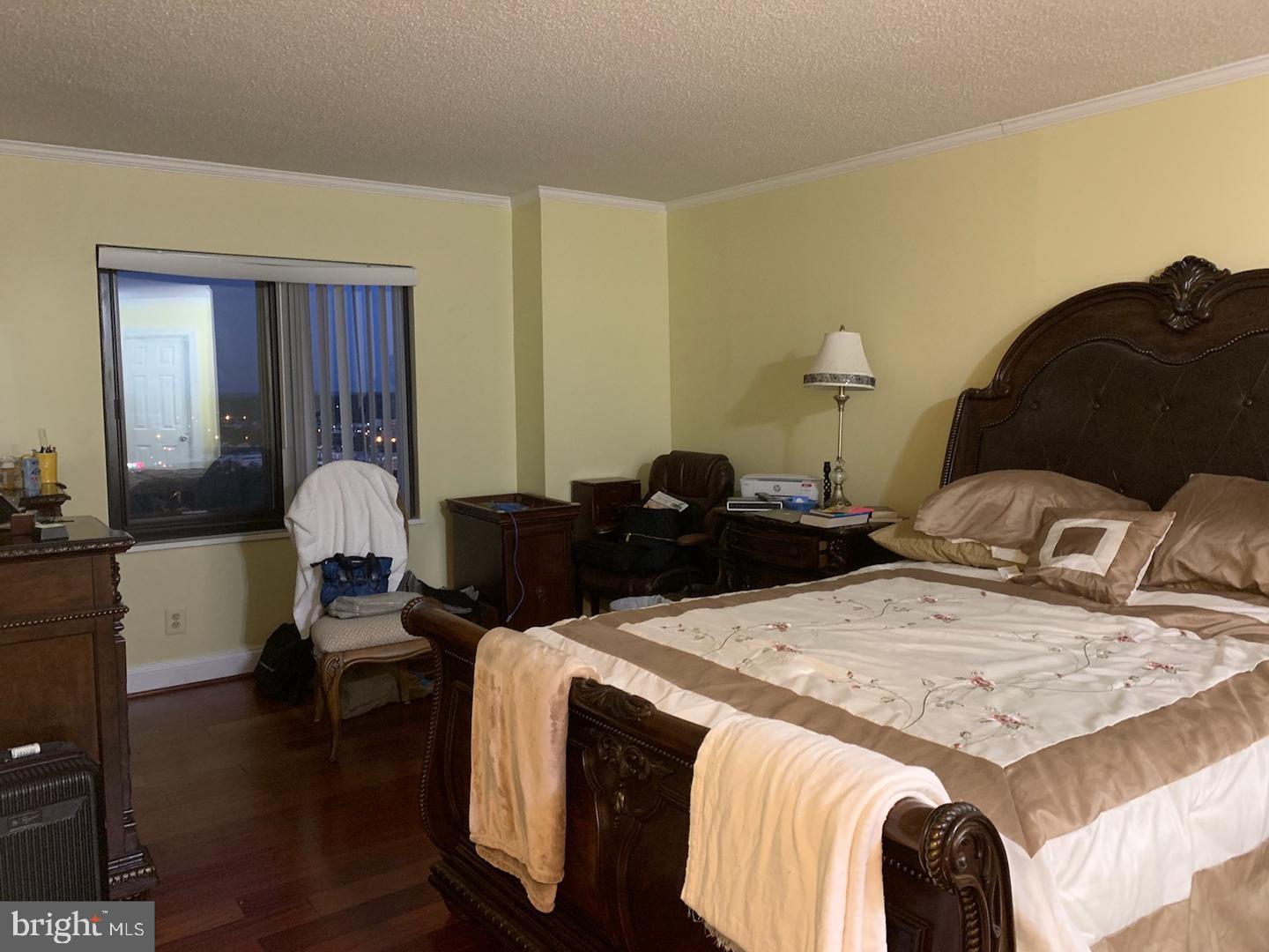 WATERGATE AT LANDMARK - Residential Lease