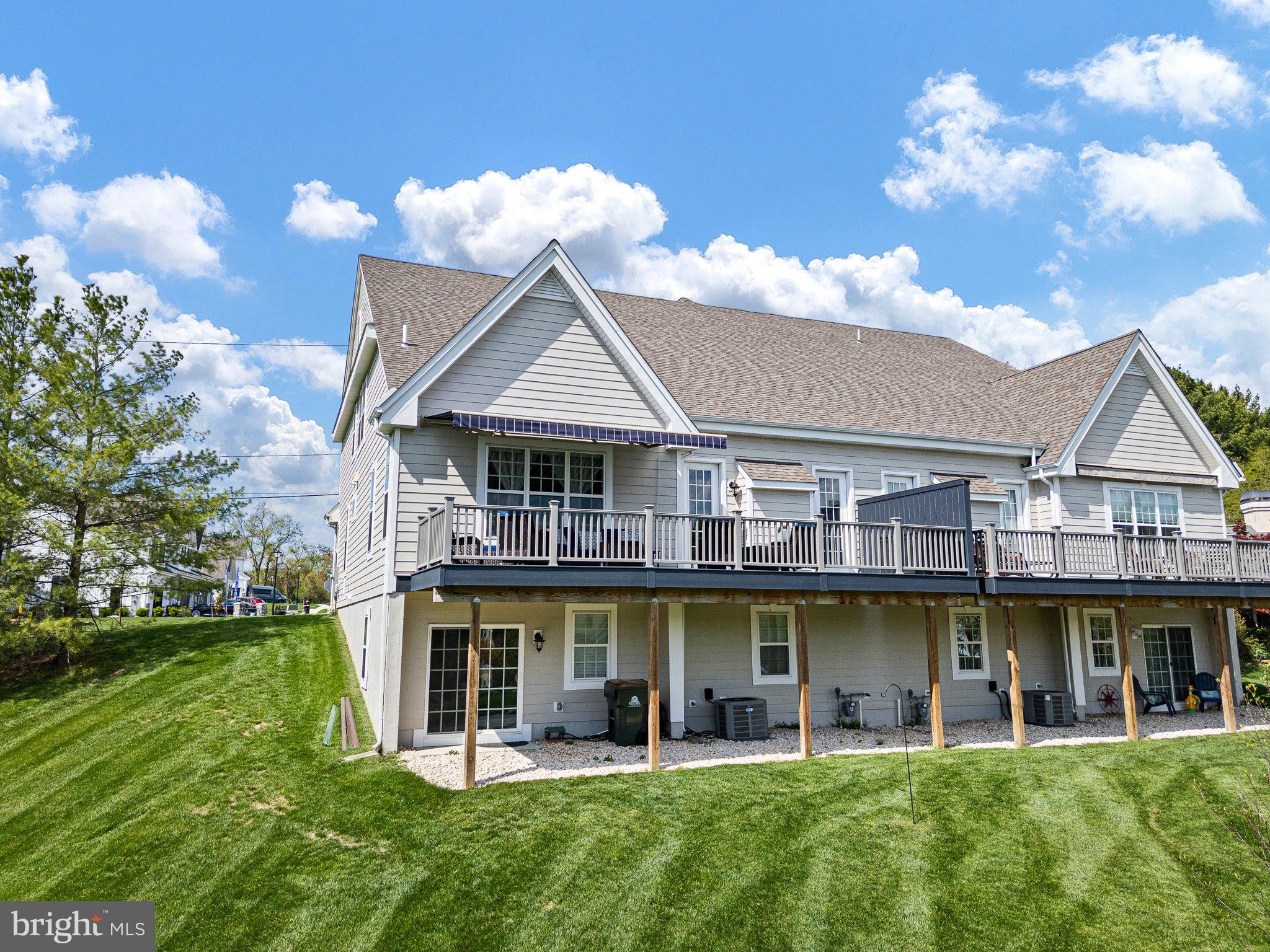 BRIAR CREEK - Residential