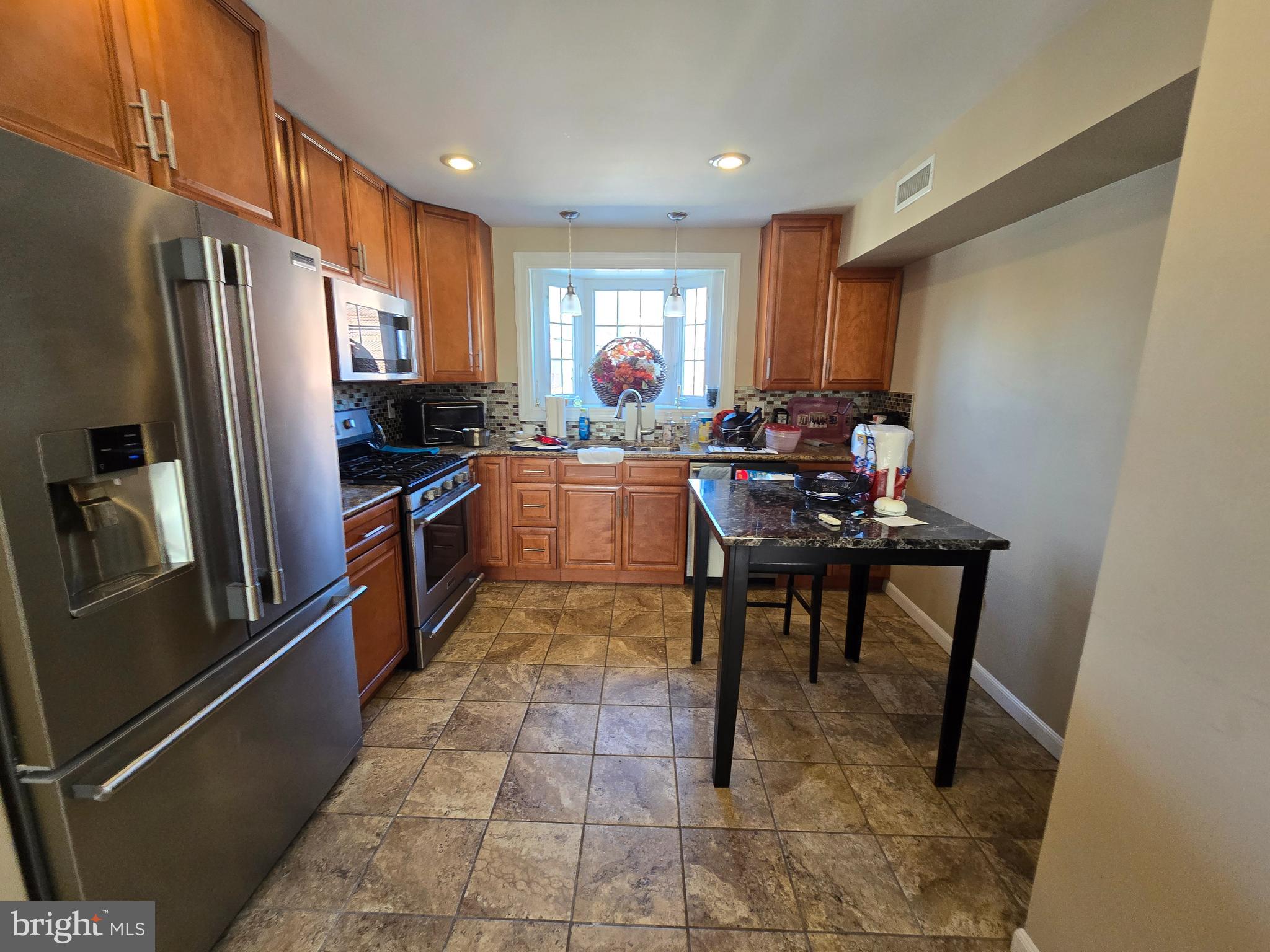 YORKTOWN - Residential Lease