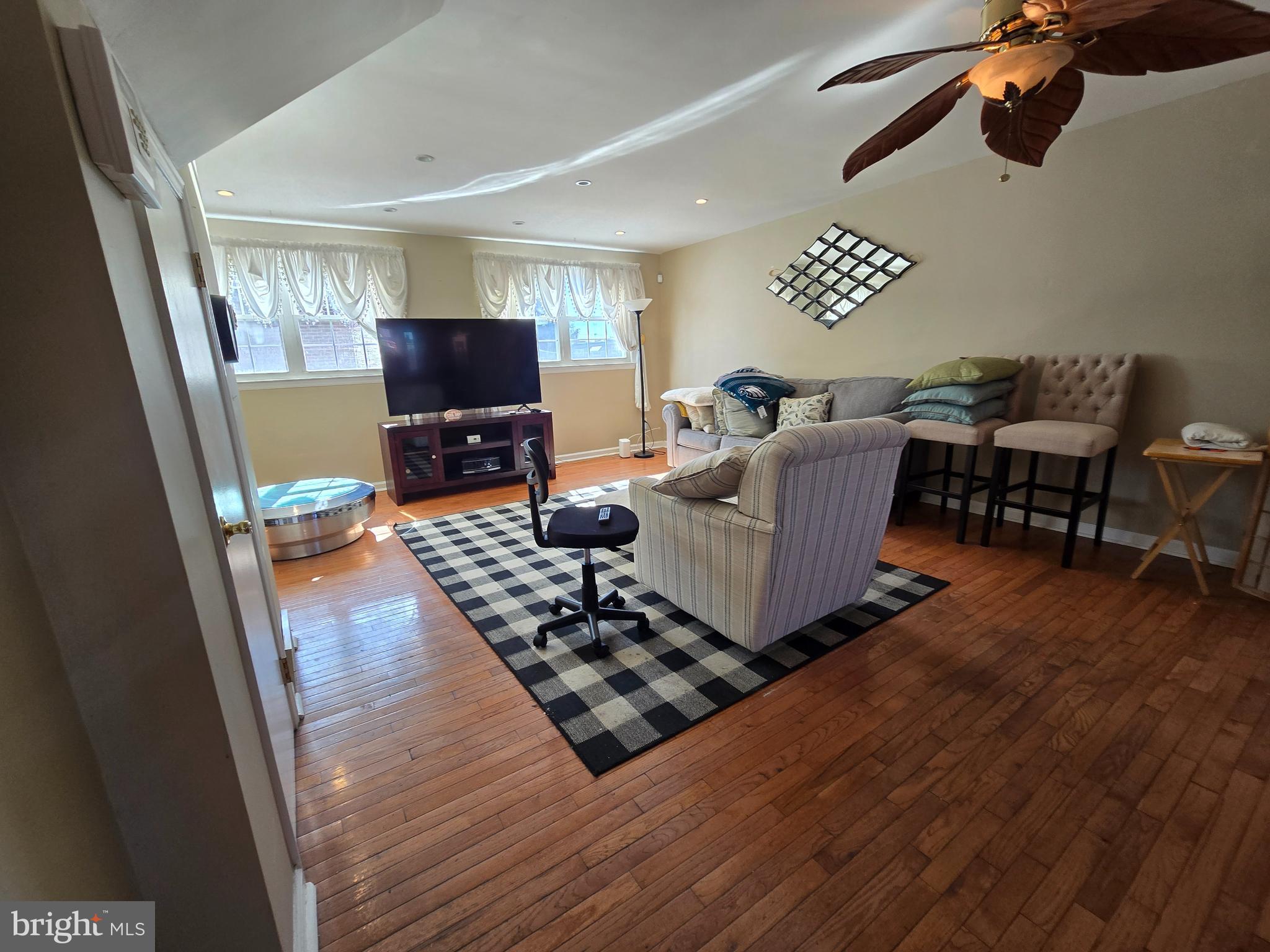 YORKTOWN - Residential Lease