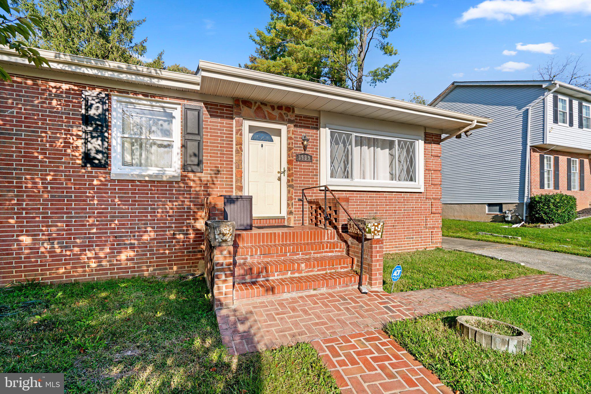 STONEYBROOK - Residential