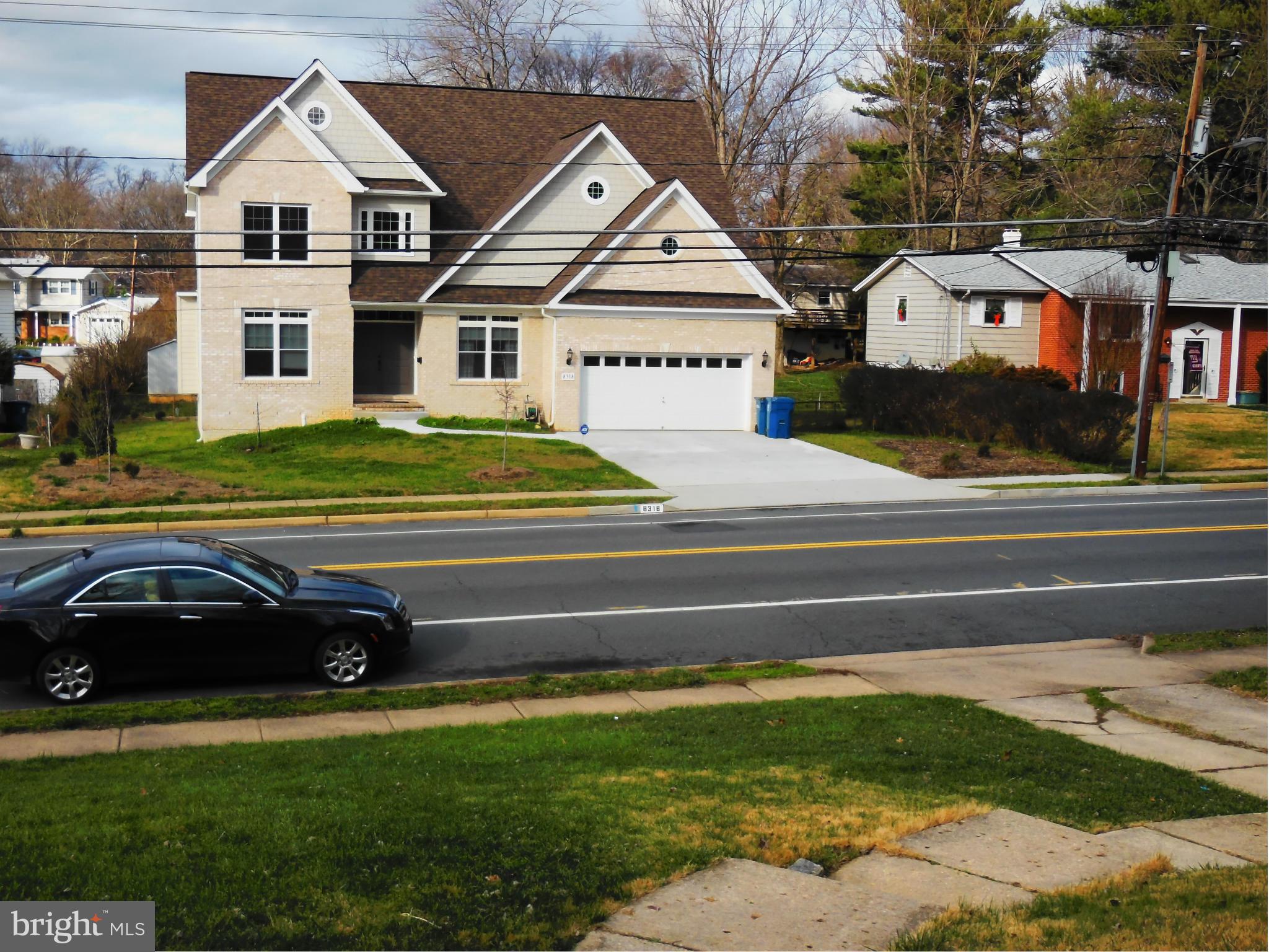 DUNN LORING WOODS - Residential Lease