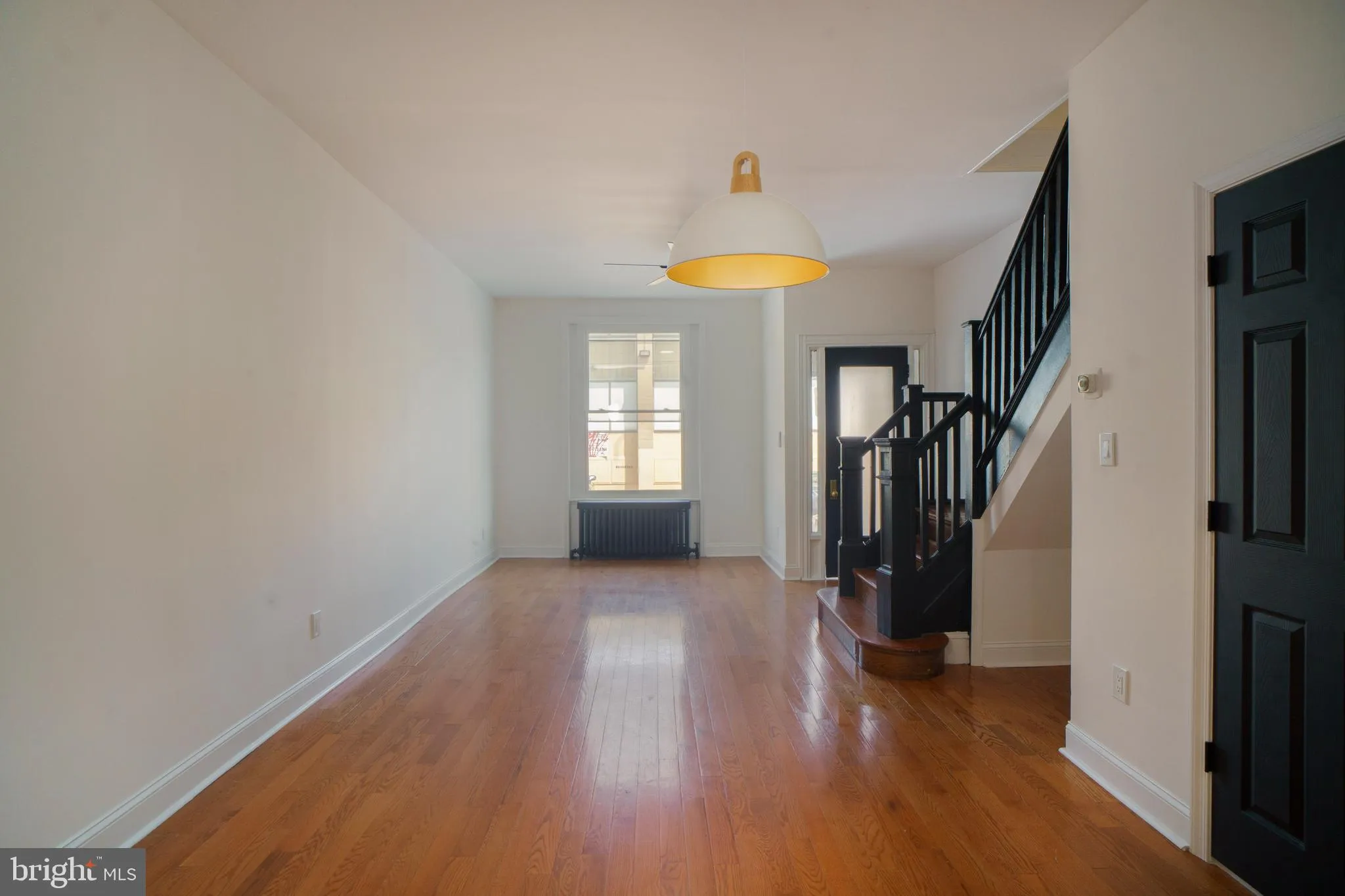 Philadelphia, Pennsylvania 19146, United States, 3 Bedrooms Bedrooms, ,2 BathroomsBathrooms,Residential,Active,184881