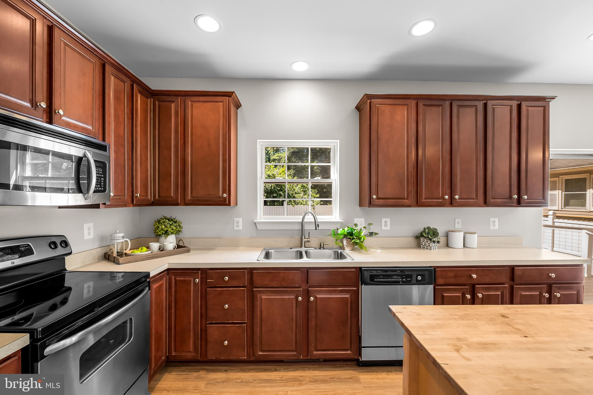 GLEN BURNIE HEIGHTS - Residential