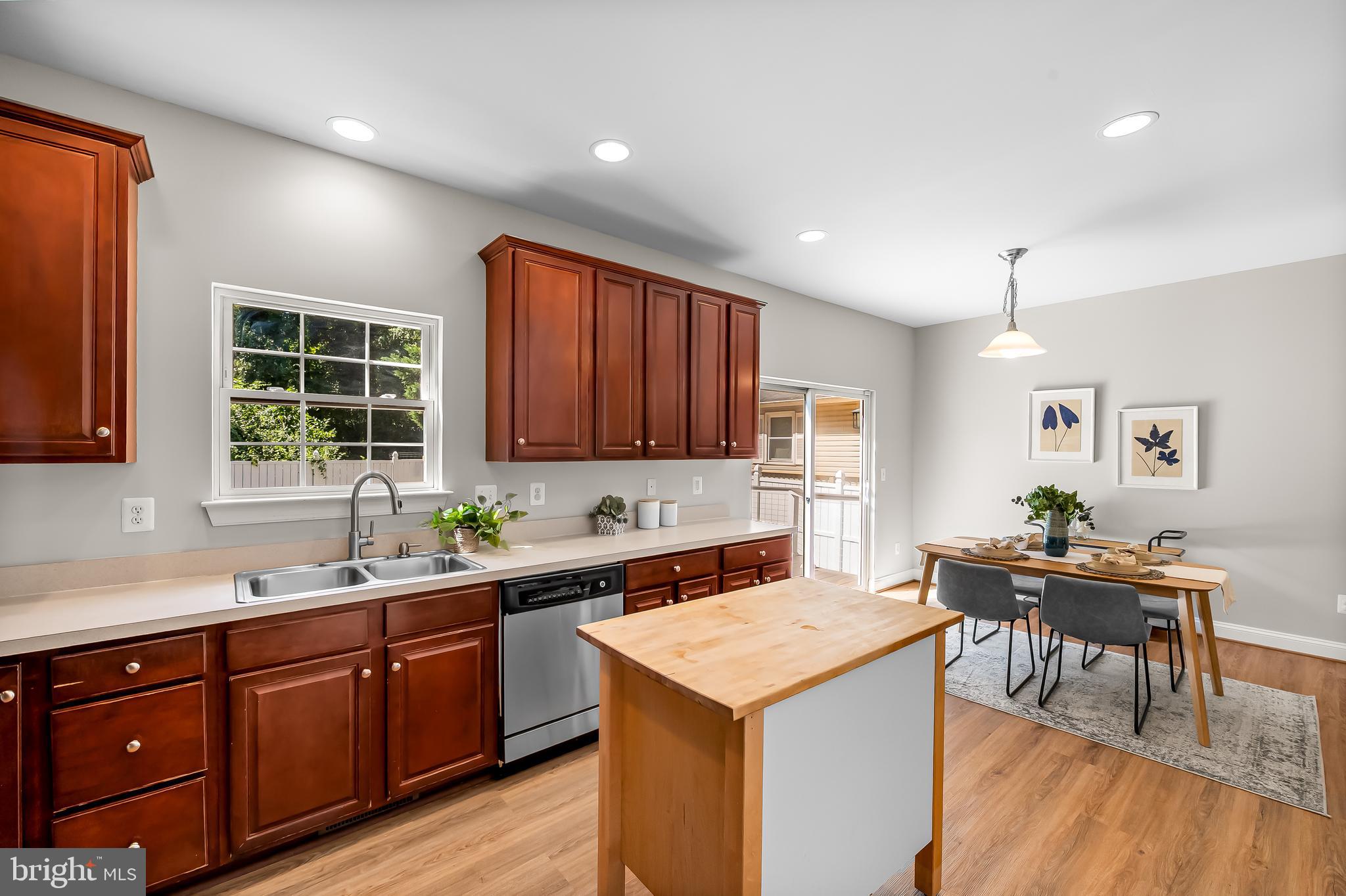 GLEN BURNIE HEIGHTS - Residential