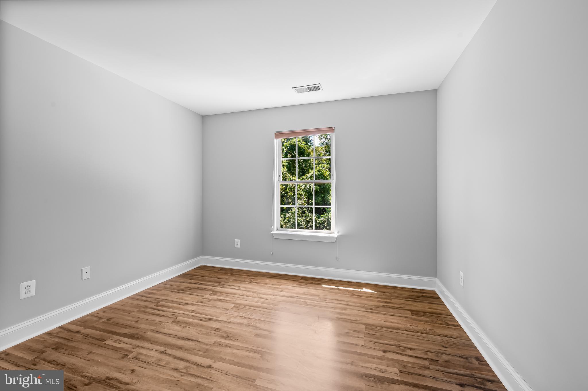 GLEN BURNIE HEIGHTS - Residential