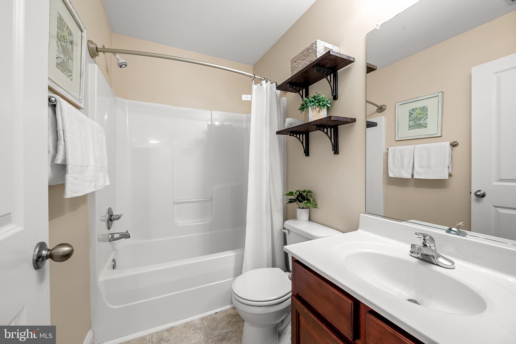 GLEN BURNIE HEIGHTS - Residential