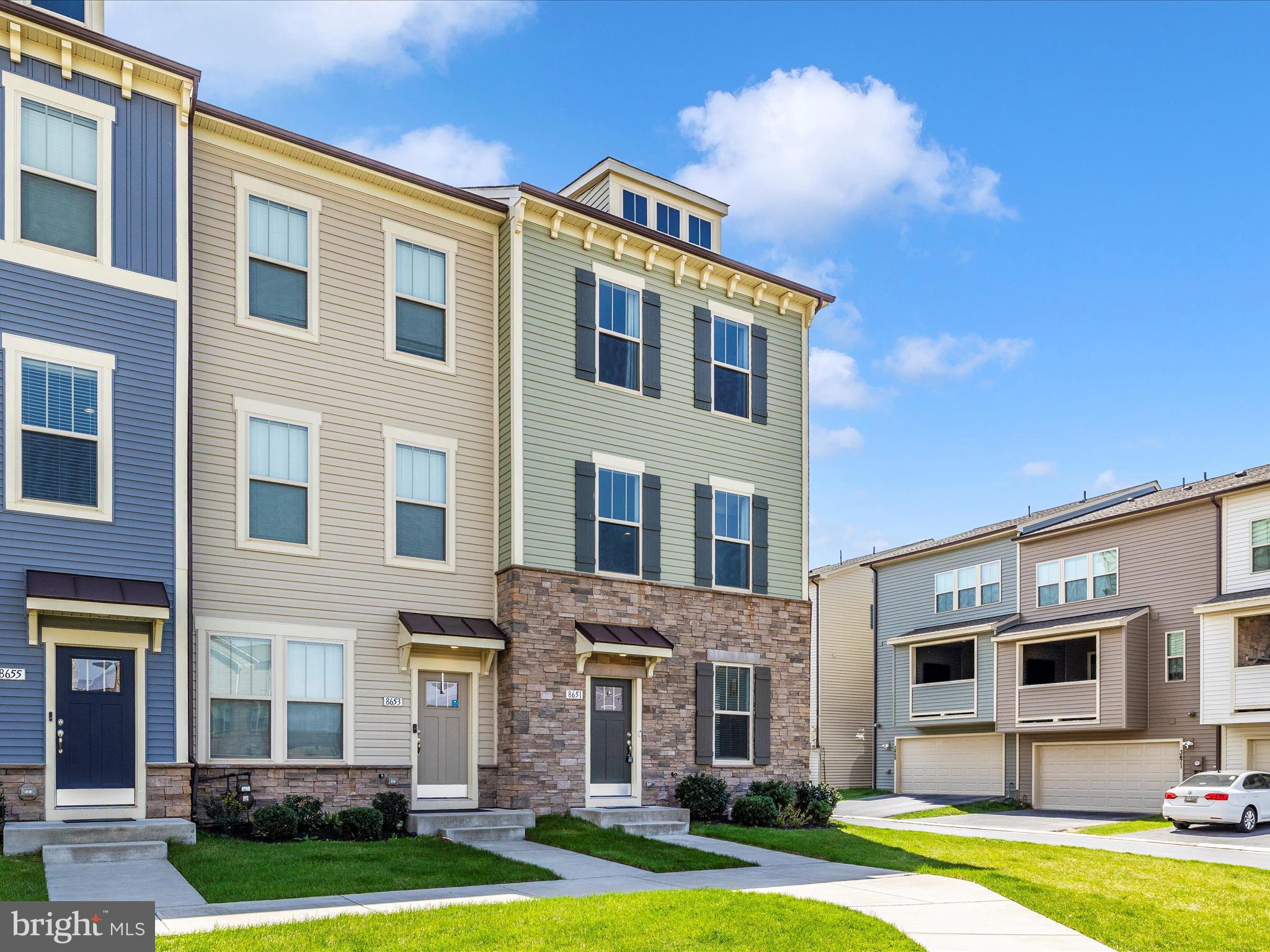 VILLAGES OF URBANA - Residential