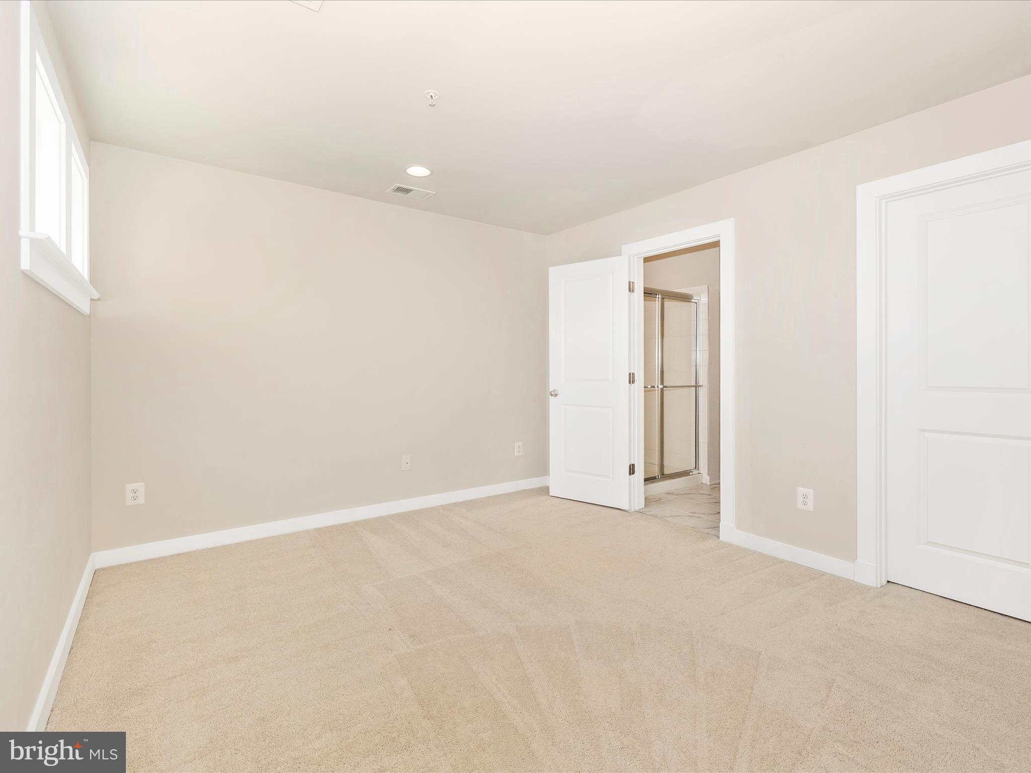 VILLAGES OF URBANA - Residential