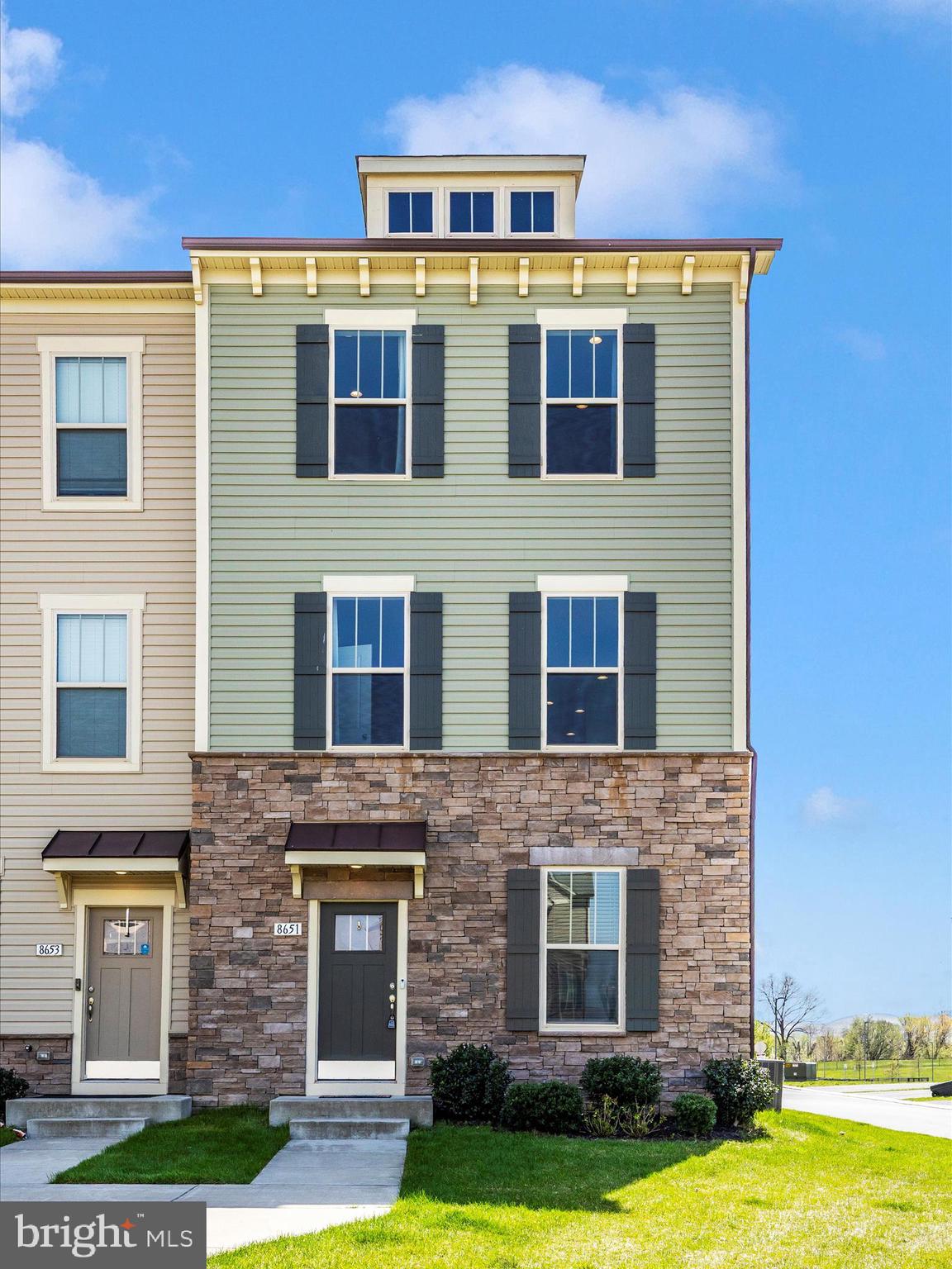 VILLAGES OF URBANA - Residential