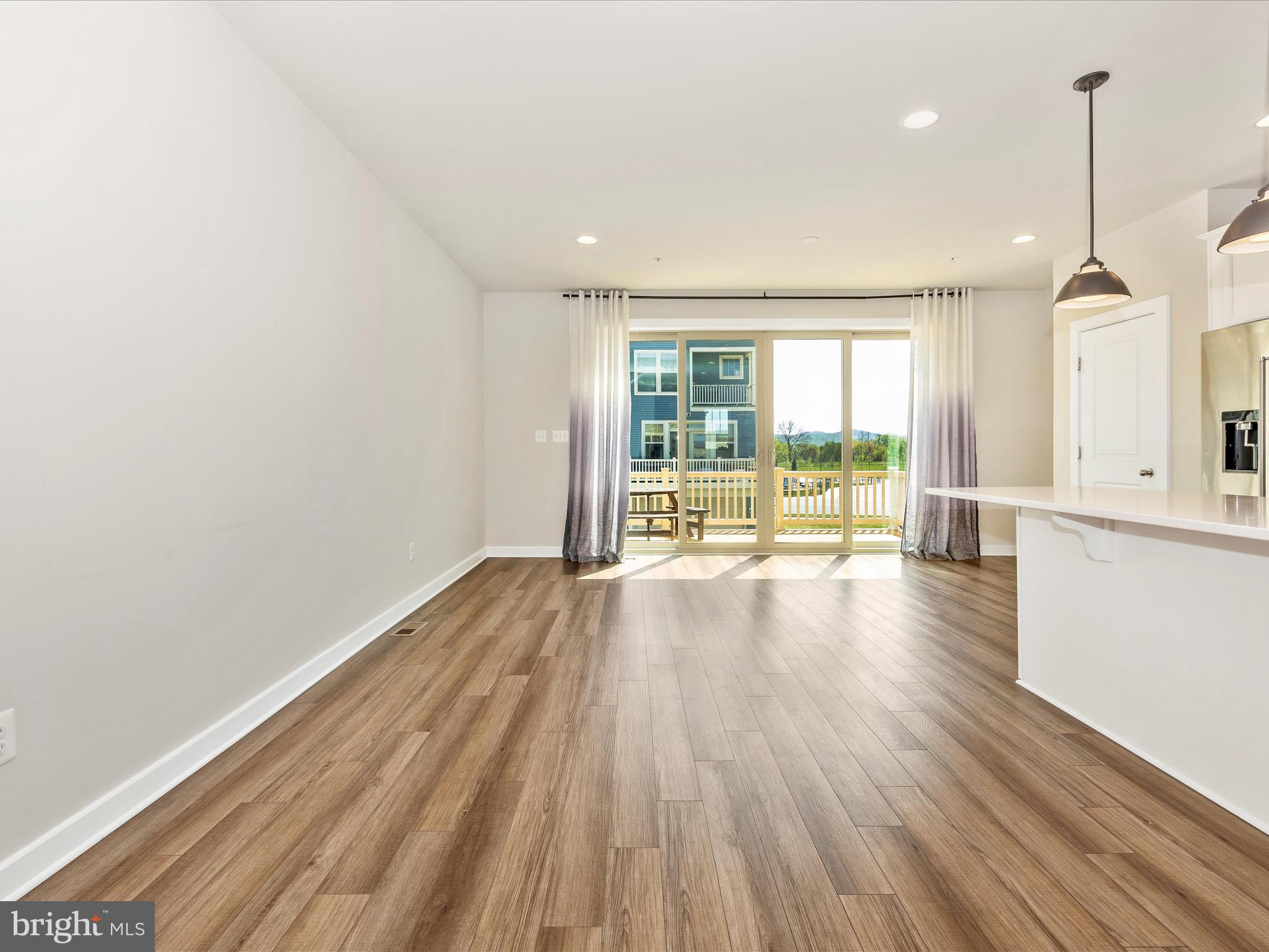 VILLAGES OF URBANA - Residential