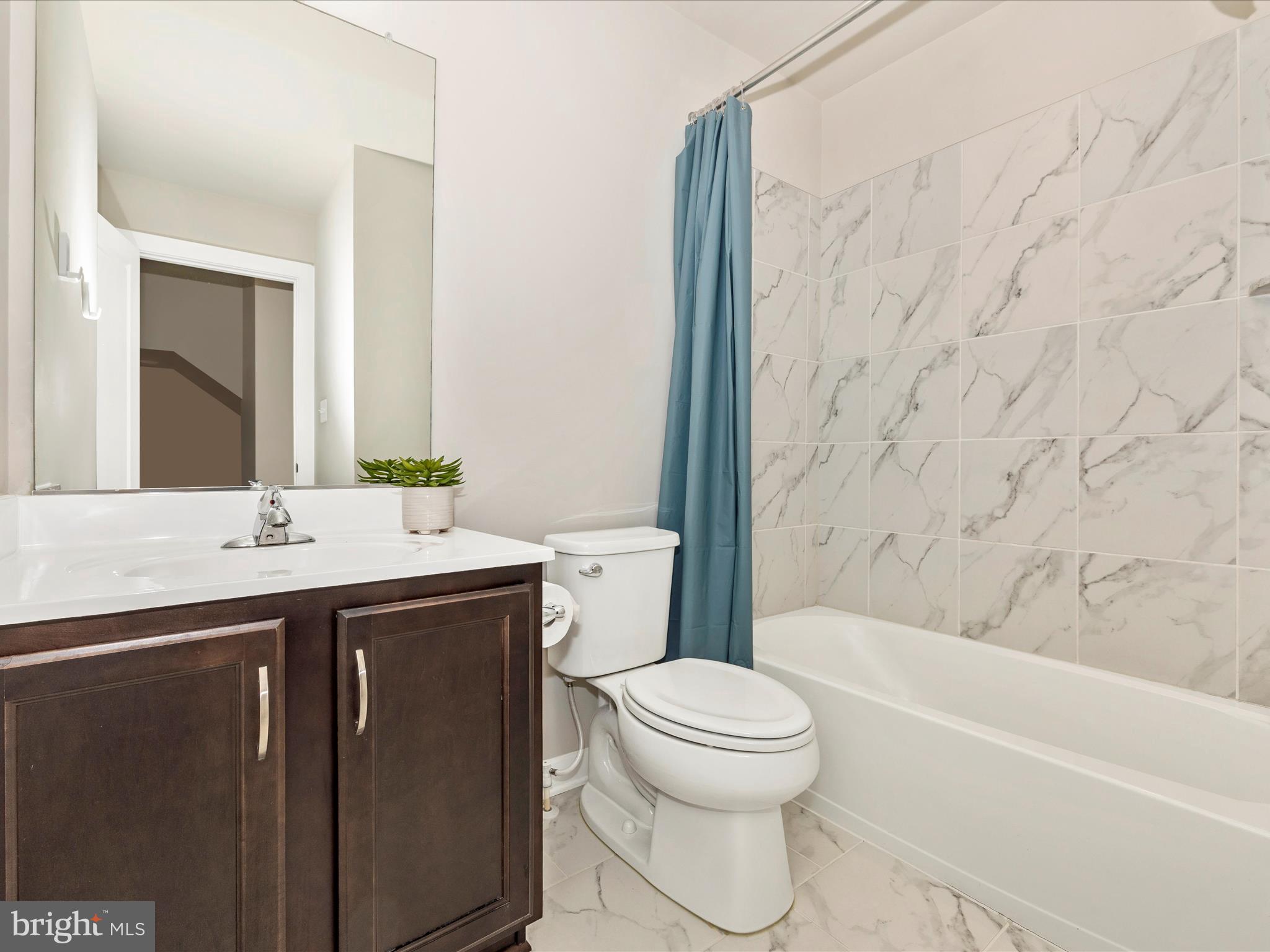 VILLAGES OF URBANA - Residential