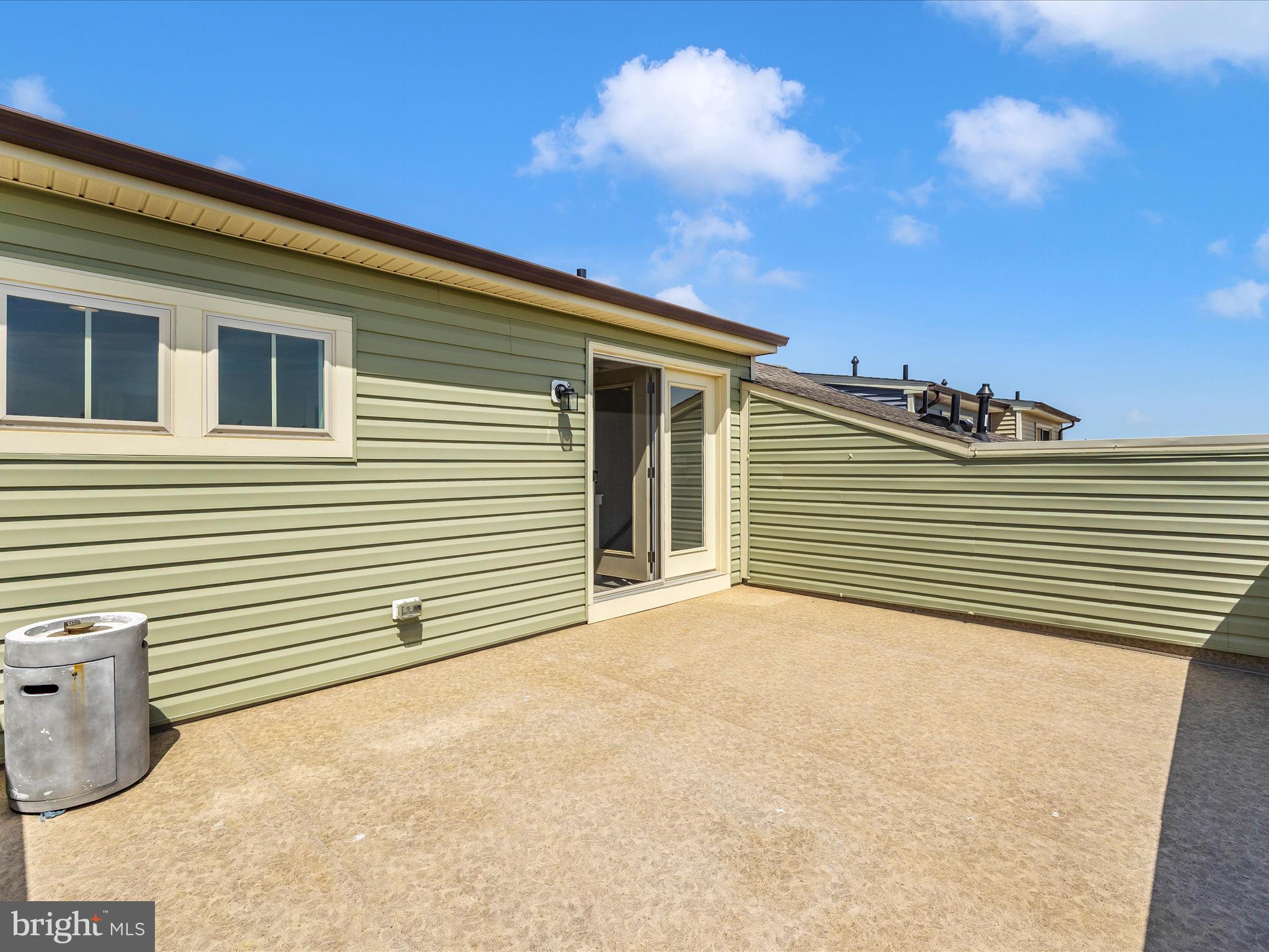 VILLAGES OF URBANA - Residential